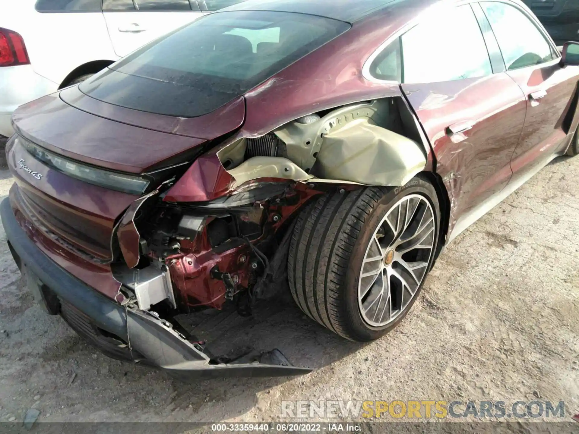 6 Photograph of a damaged car WP0AB2Y13MSA40979 PORSCHE TAYCAN 2021