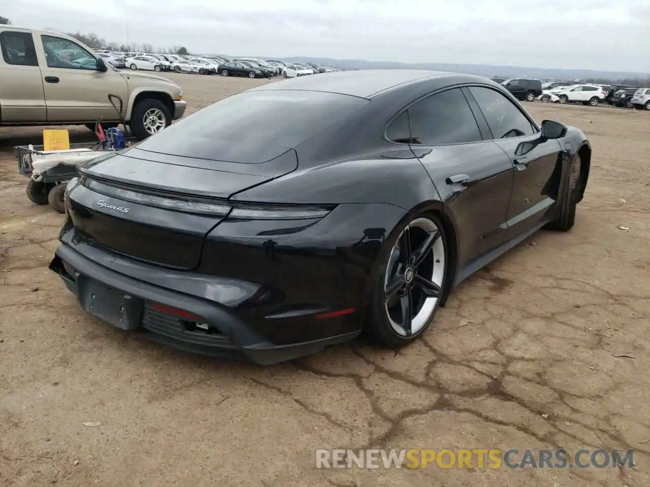 4 Photograph of a damaged car WP0AB2Y13MSA43557 PORSCHE TAYCAN 2021