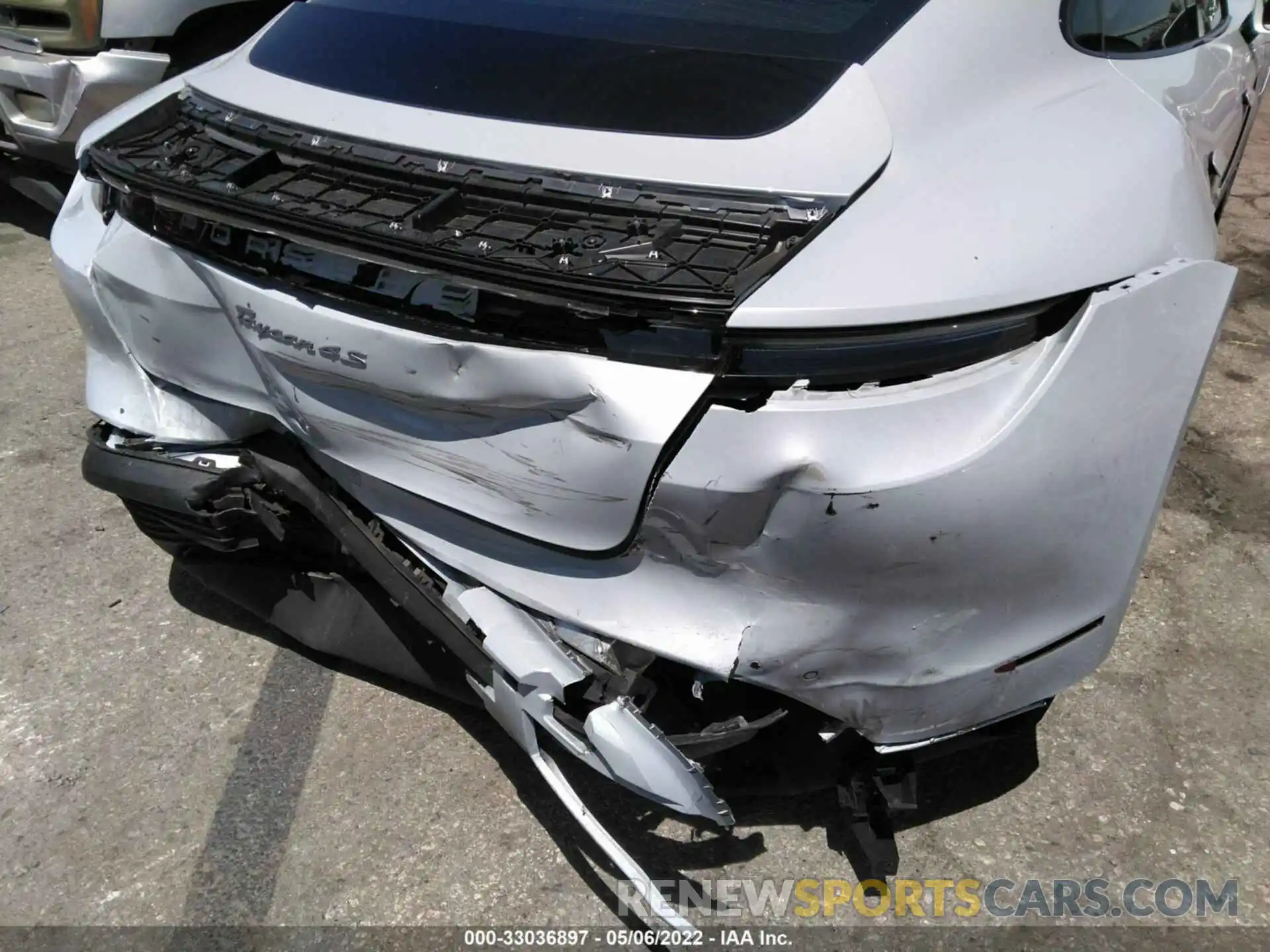 6 Photograph of a damaged car WP0AB2Y16MLA40047 PORSCHE TAYCAN 2021