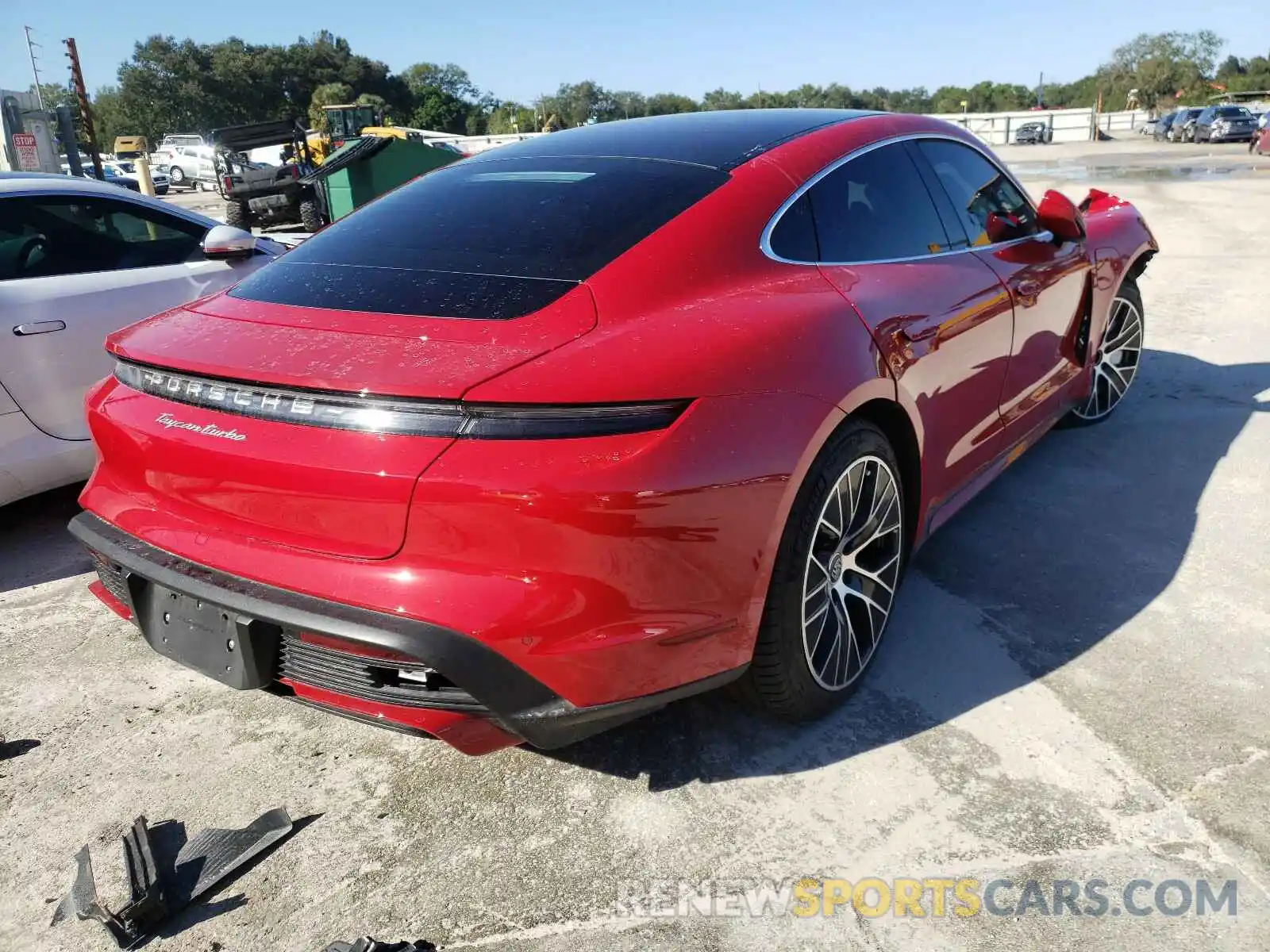 4 Photograph of a damaged car WP0AC2Y12LSA71104 PORSCHE TAYCAN TUR 2020