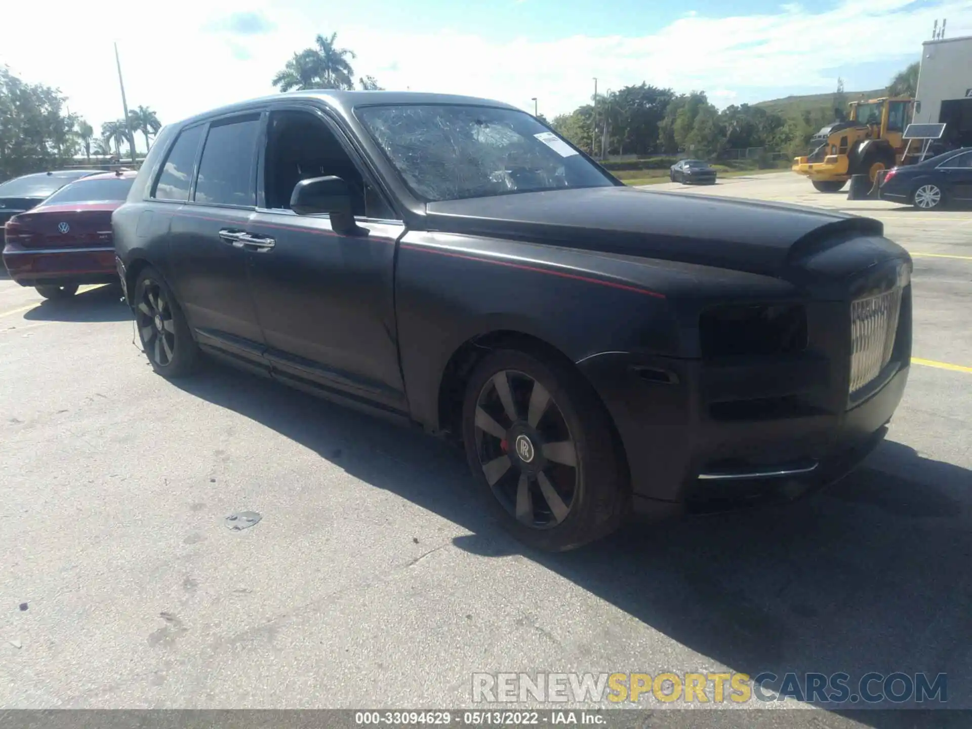 1 Photograph of a damaged car SLATV4C08LU200680 ROLLS-ROYCE CULLINAN 2020