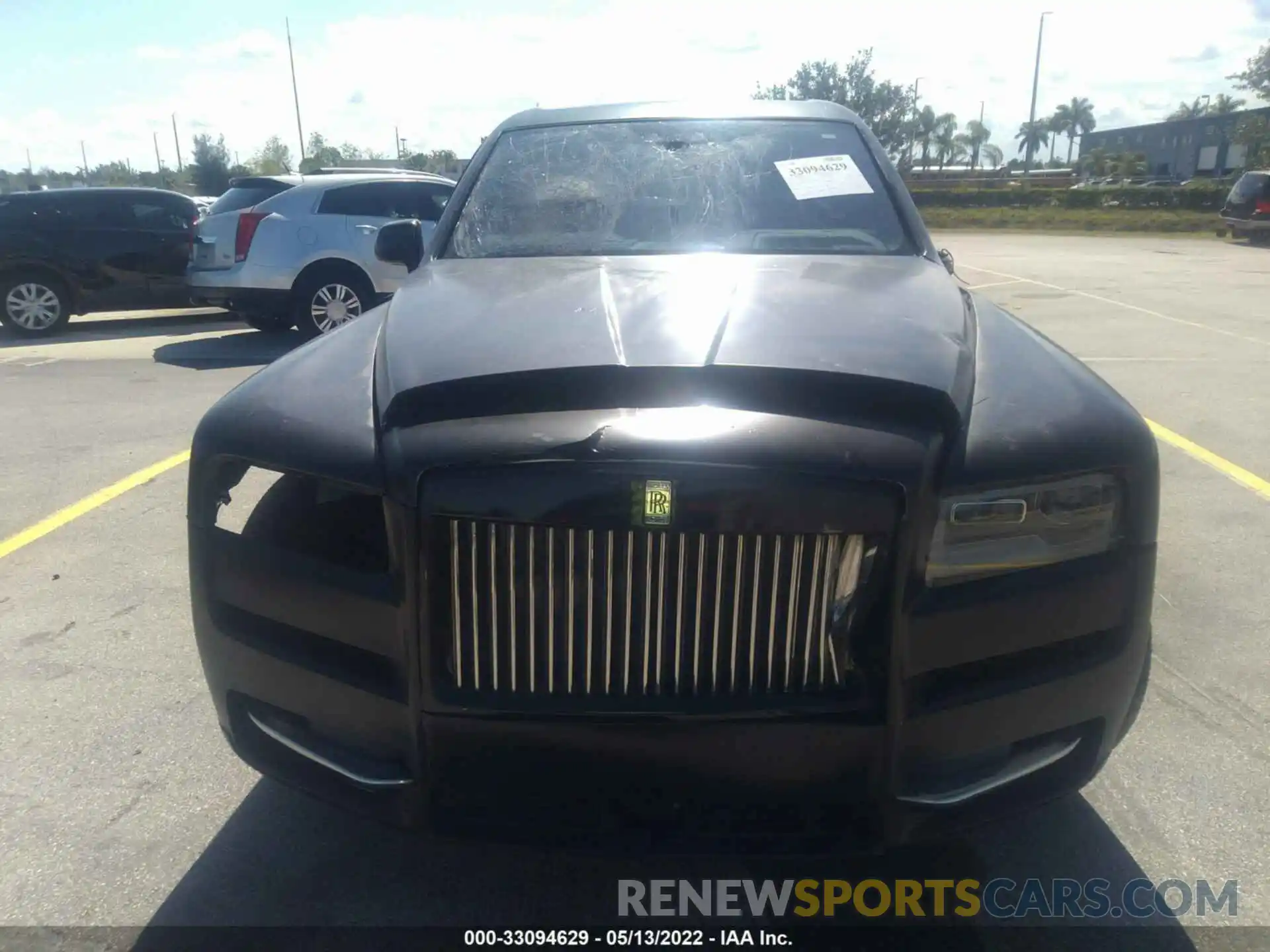 6 Photograph of a damaged car SLATV4C08LU200680 ROLLS-ROYCE CULLINAN 2020