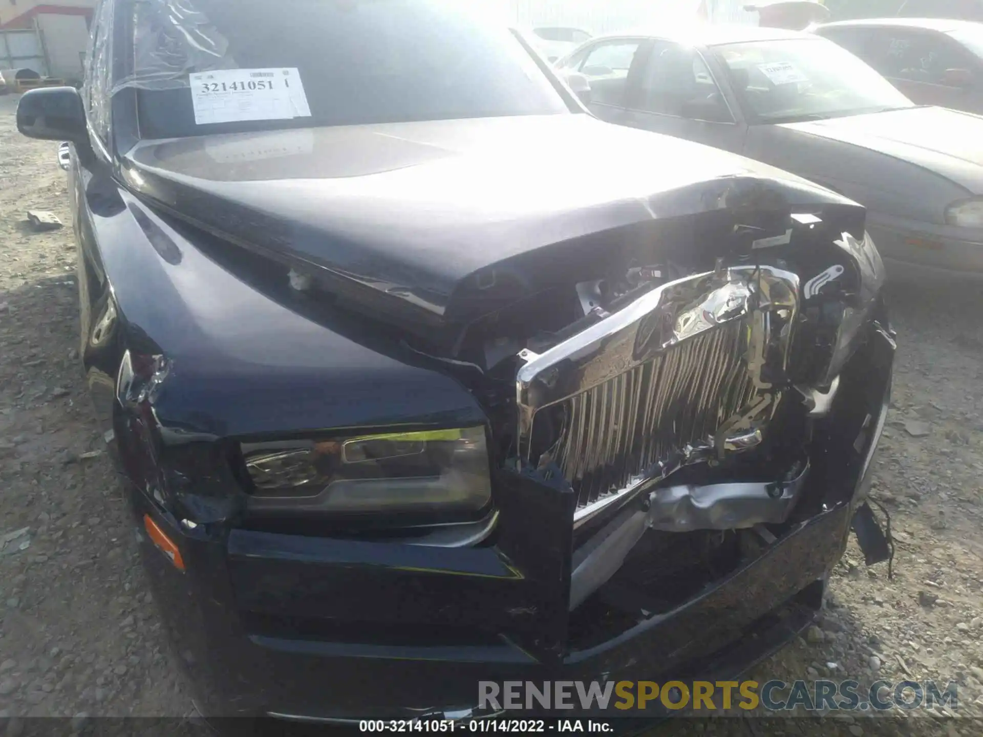 6 Photograph of a damaged car SLATV4C0XLU201443 ROLLS-ROYCE CULLINAN 2020