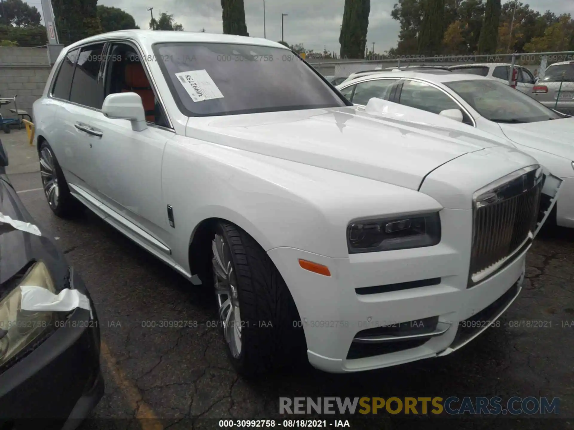 1 Photograph of a damaged car SLATV4C02MU204564 ROLLS-ROYCE CULLINAN 2021