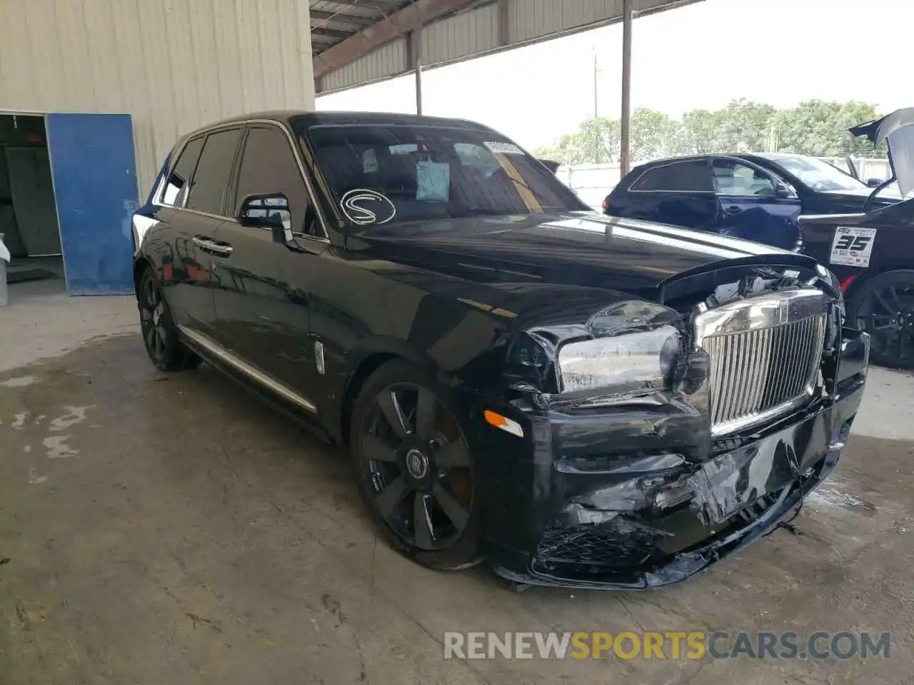 1 Photograph of a damaged car SLATV4C06MU205118 ROLLS-ROYCE CULLINAN 2021