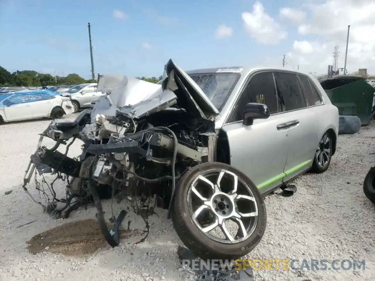 2 Photograph of a damaged car SLATV4C06MU206317 ROLLS-ROYCE CULLINAN 2021