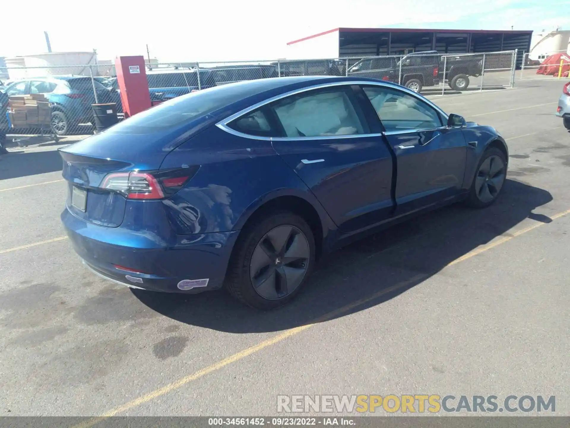 4 Photograph of a damaged car 5YJ3E1EA0KF190408 TESLA MODEL 3 2019