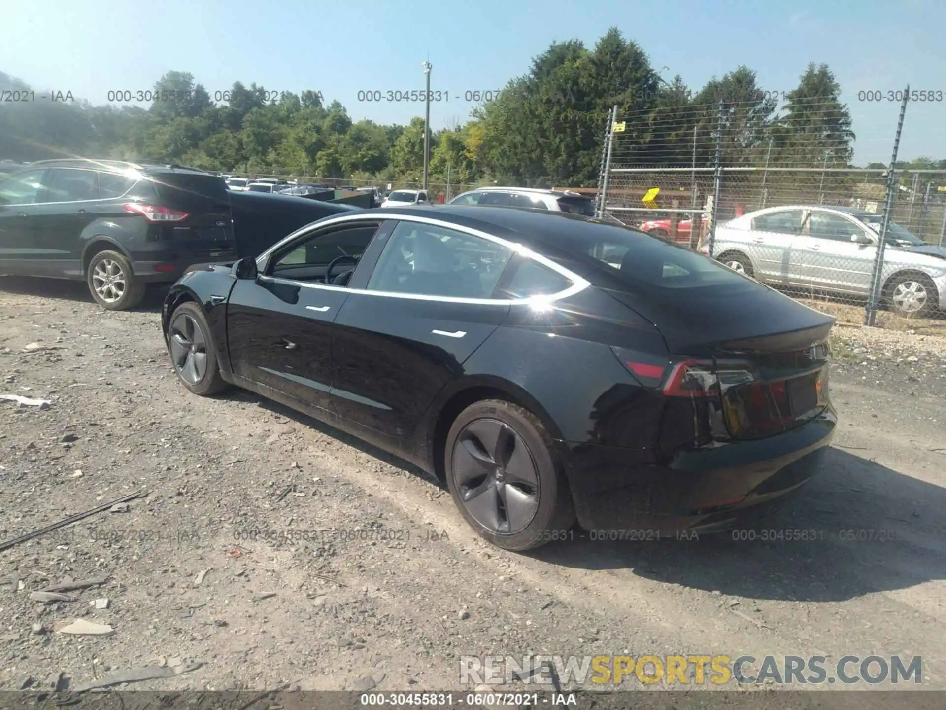 3 Фотография поврежденного автомобиля 5YJ3E1EA0KF198668 TESLA MODEL 3 2019