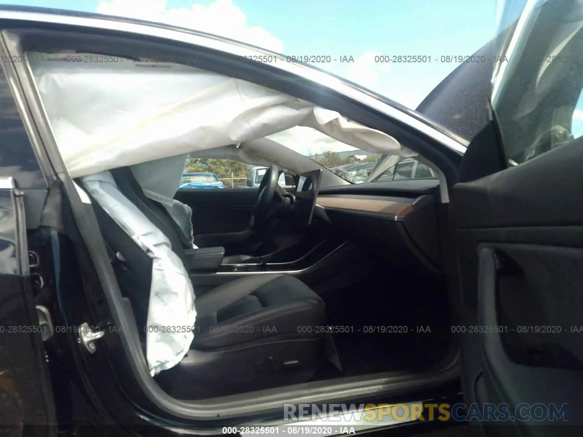 5 Photograph of a damaged car 5YJ3E1EA0KF198749 TESLA MODEL 3 2019