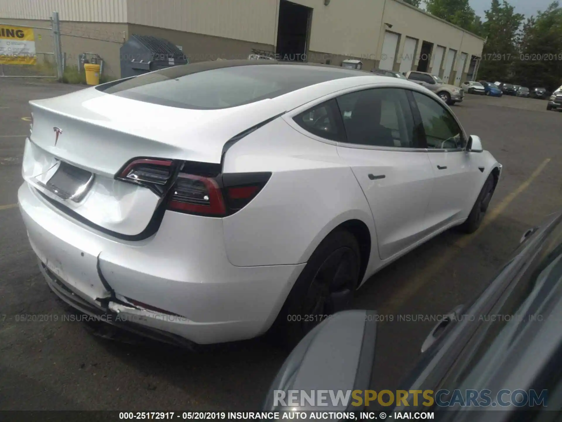 4 Photograph of a damaged car 5YJ3E1EA0KF299922 TESLA MODEL 3 2019