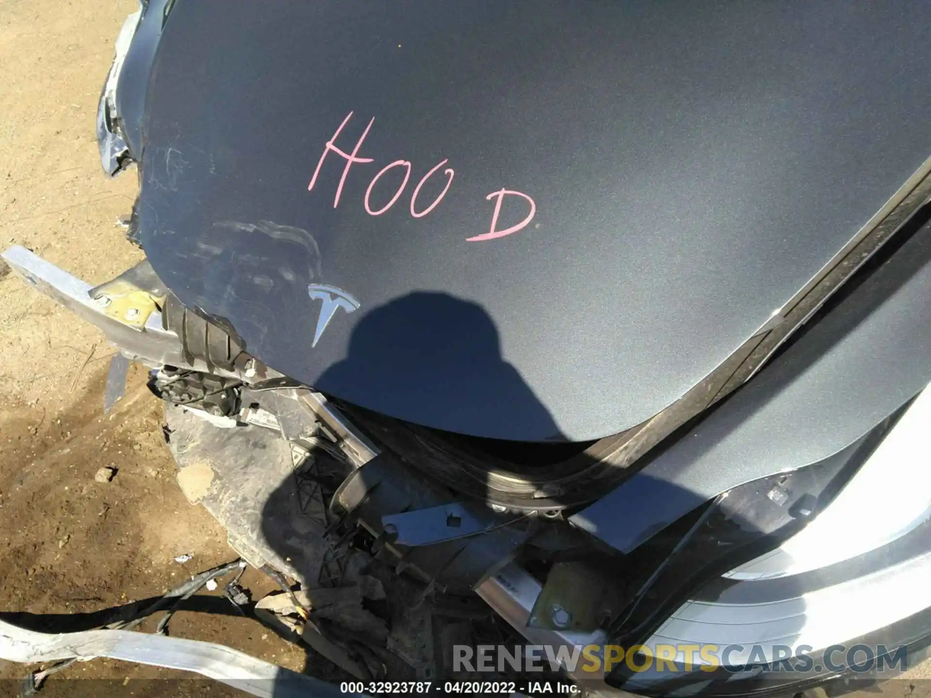 10 Photograph of a damaged car 5YJ3E1EA0KF302592 TESLA MODEL 3 2019