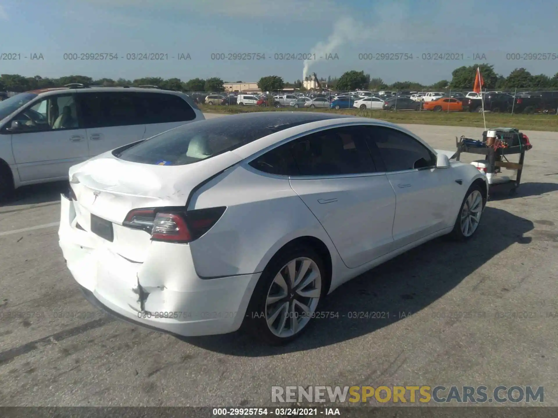 4 Photograph of a damaged car 5YJ3E1EA0KF302642 TESLA MODEL 3 2019