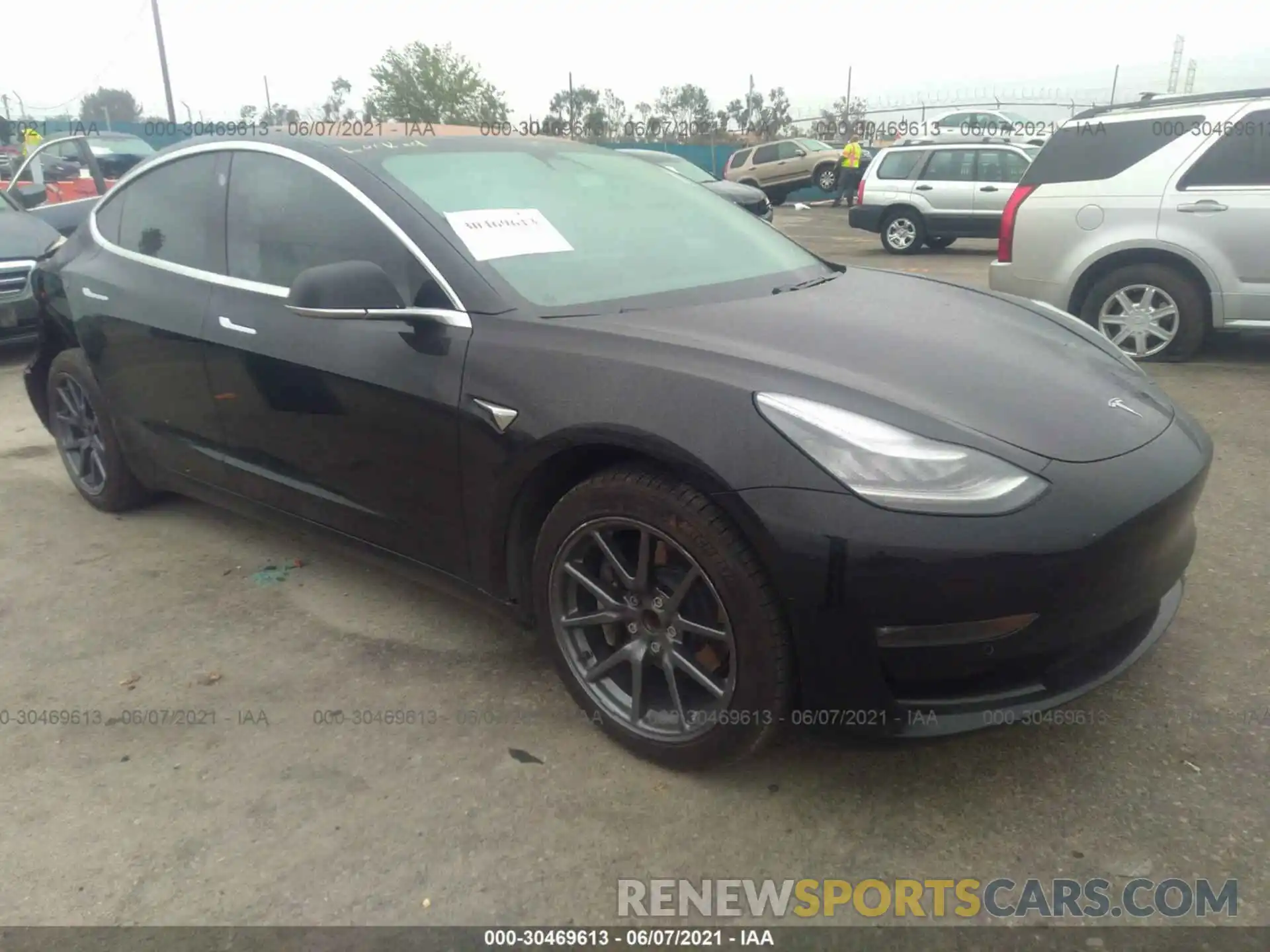 1 Photograph of a damaged car 5YJ3E1EA0KF305041 TESLA MODEL 3 2019