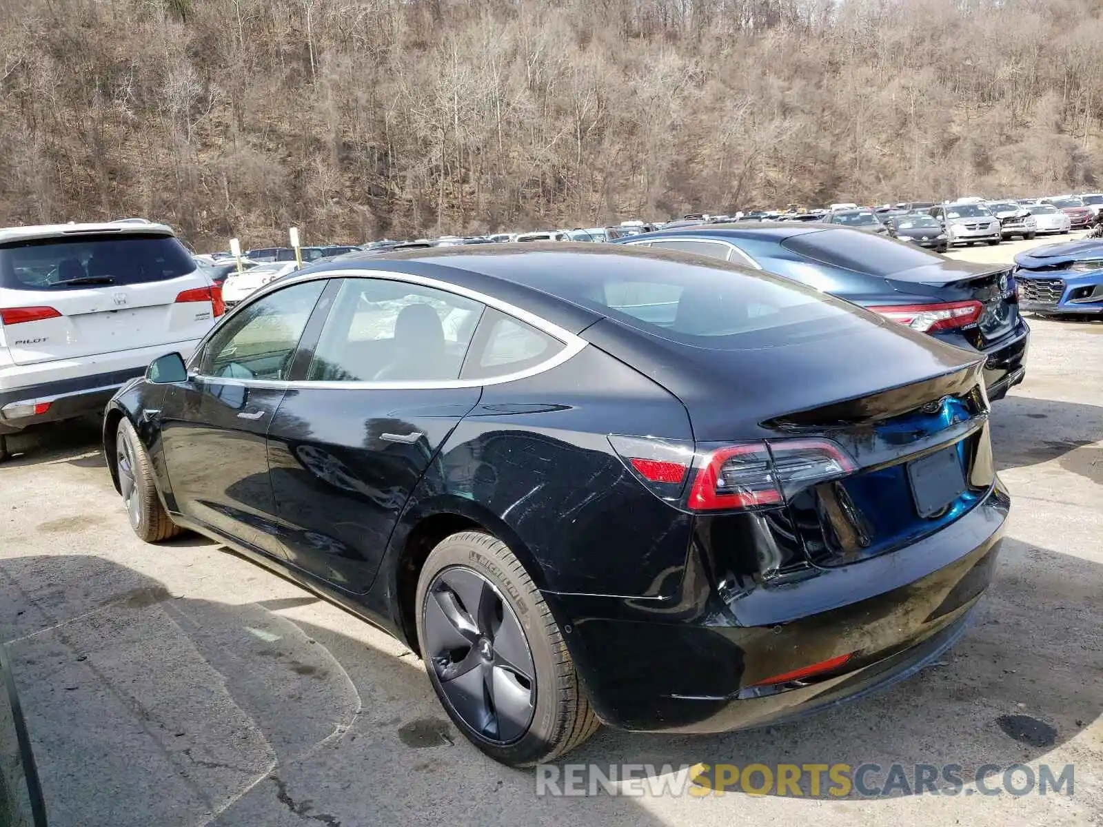 3 Photograph of a damaged car 5YJ3E1EA0KF305427 TESLA MODEL 3 2019