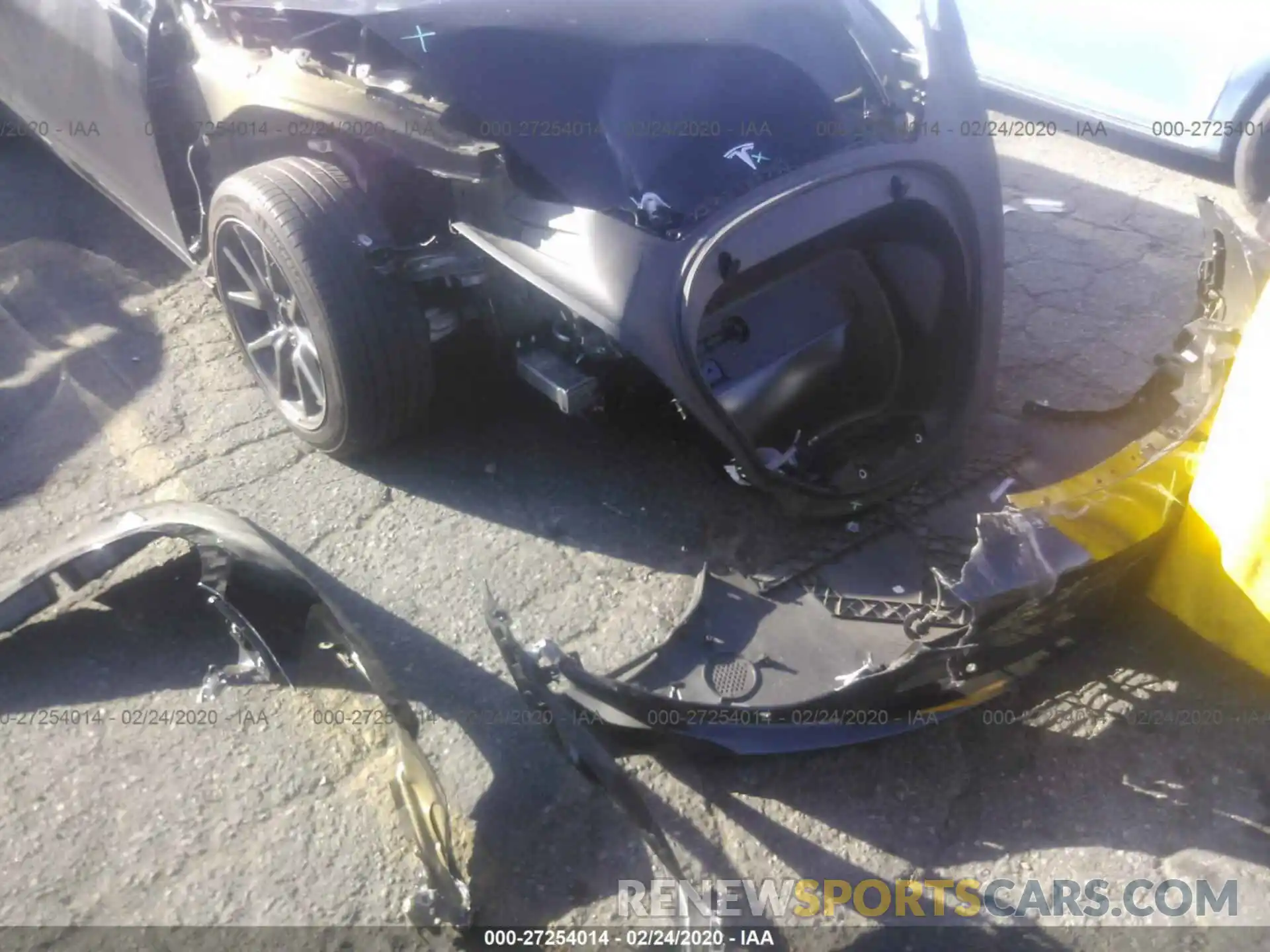 6 Photograph of a damaged car 5YJ3E1EA0KF305492 TESLA MODEL 3 2019