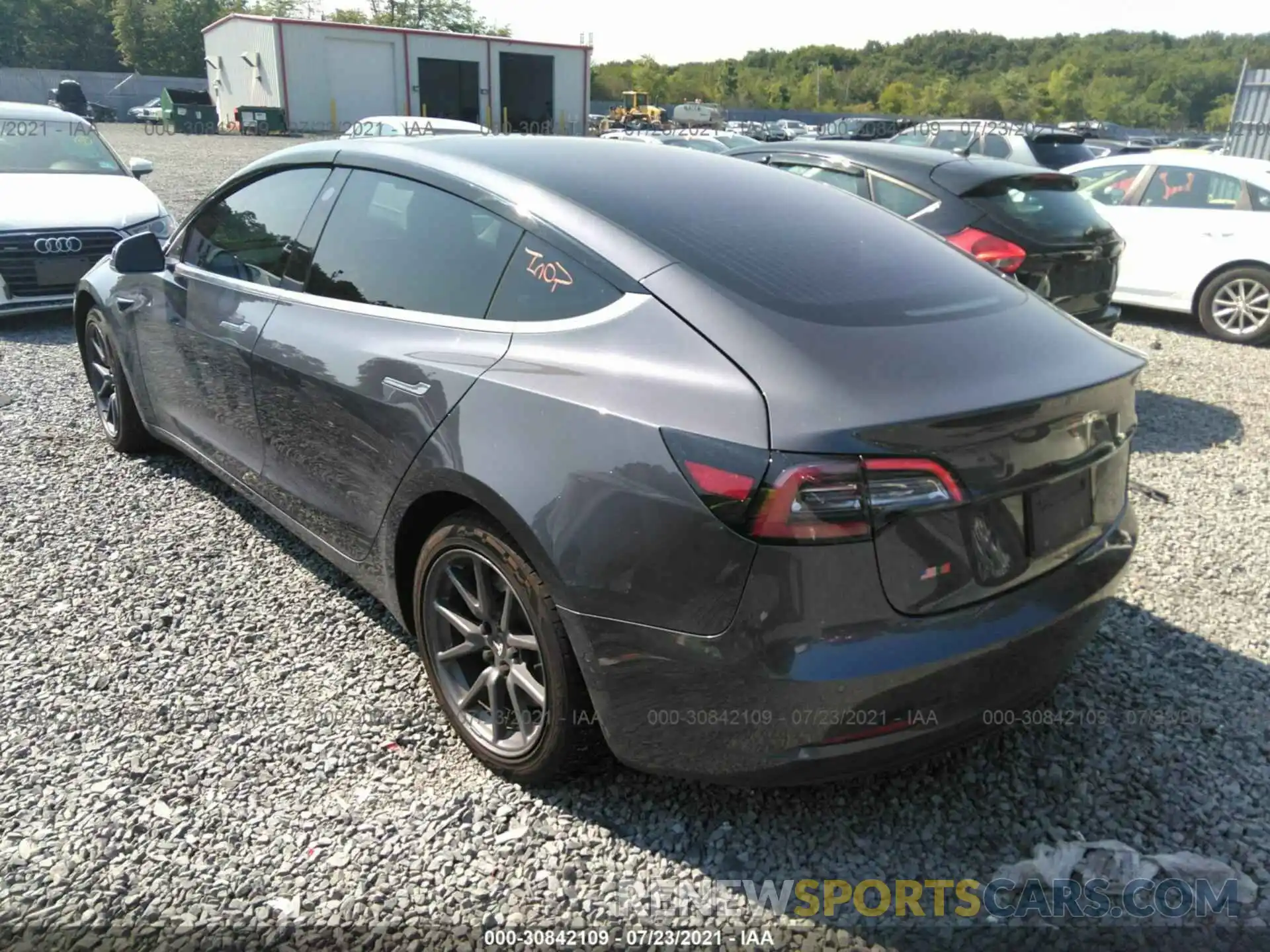 3 Photograph of a damaged car 5YJ3E1EA0KF307369 TESLA MODEL 3 2019