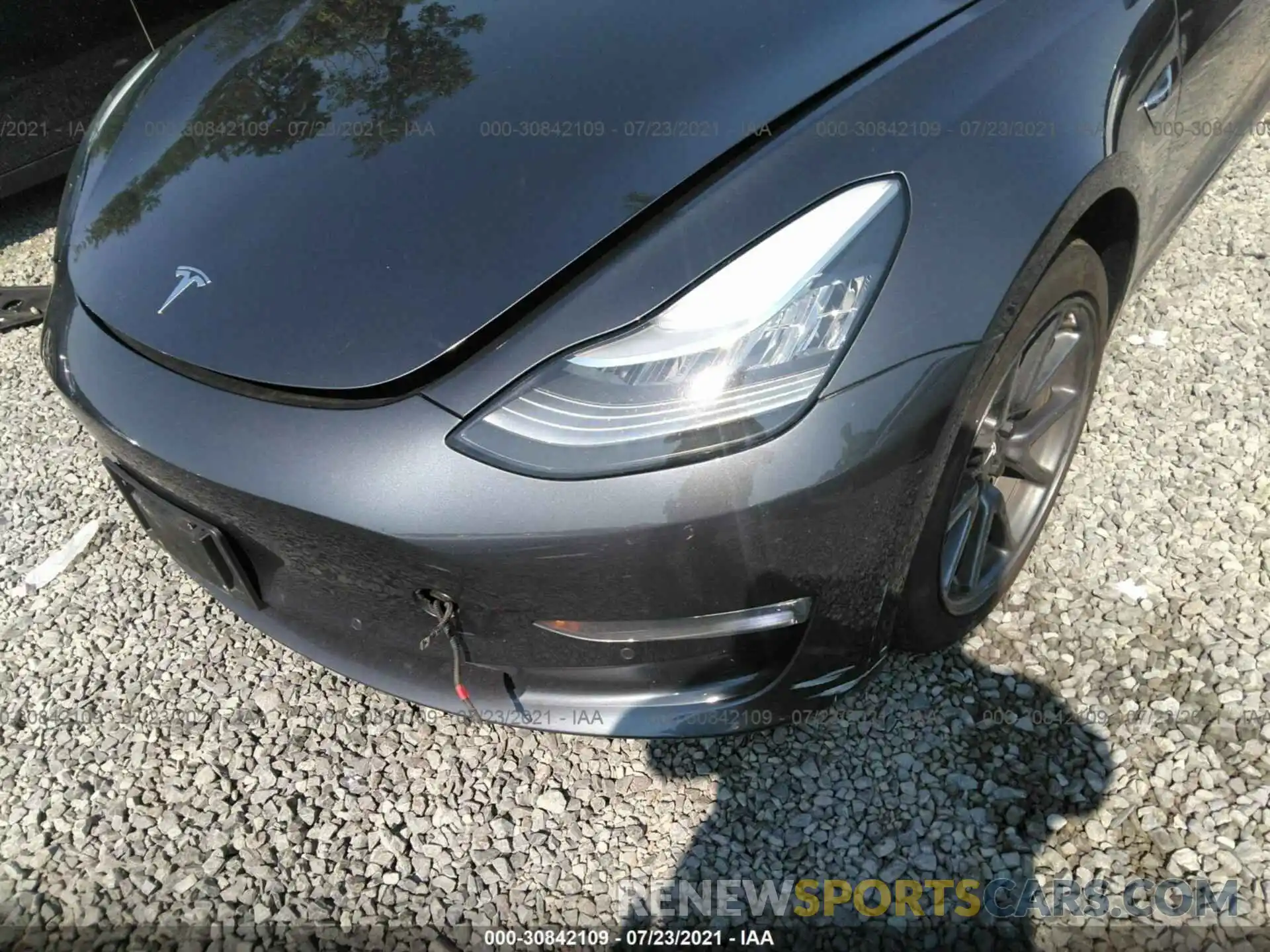 6 Photograph of a damaged car 5YJ3E1EA0KF307369 TESLA MODEL 3 2019