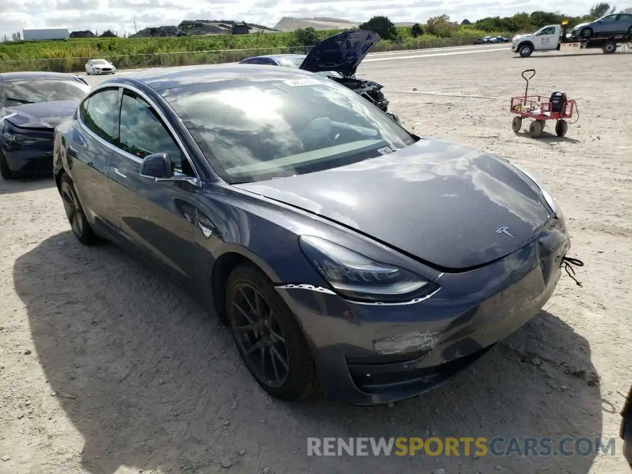 1 Photograph of a damaged car 5YJ3E1EA0KF307517 TESLA MODEL 3 2019