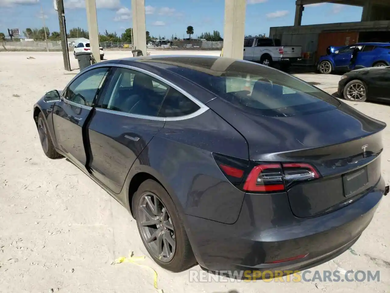 3 Photograph of a damaged car 5YJ3E1EA0KF307517 TESLA MODEL 3 2019