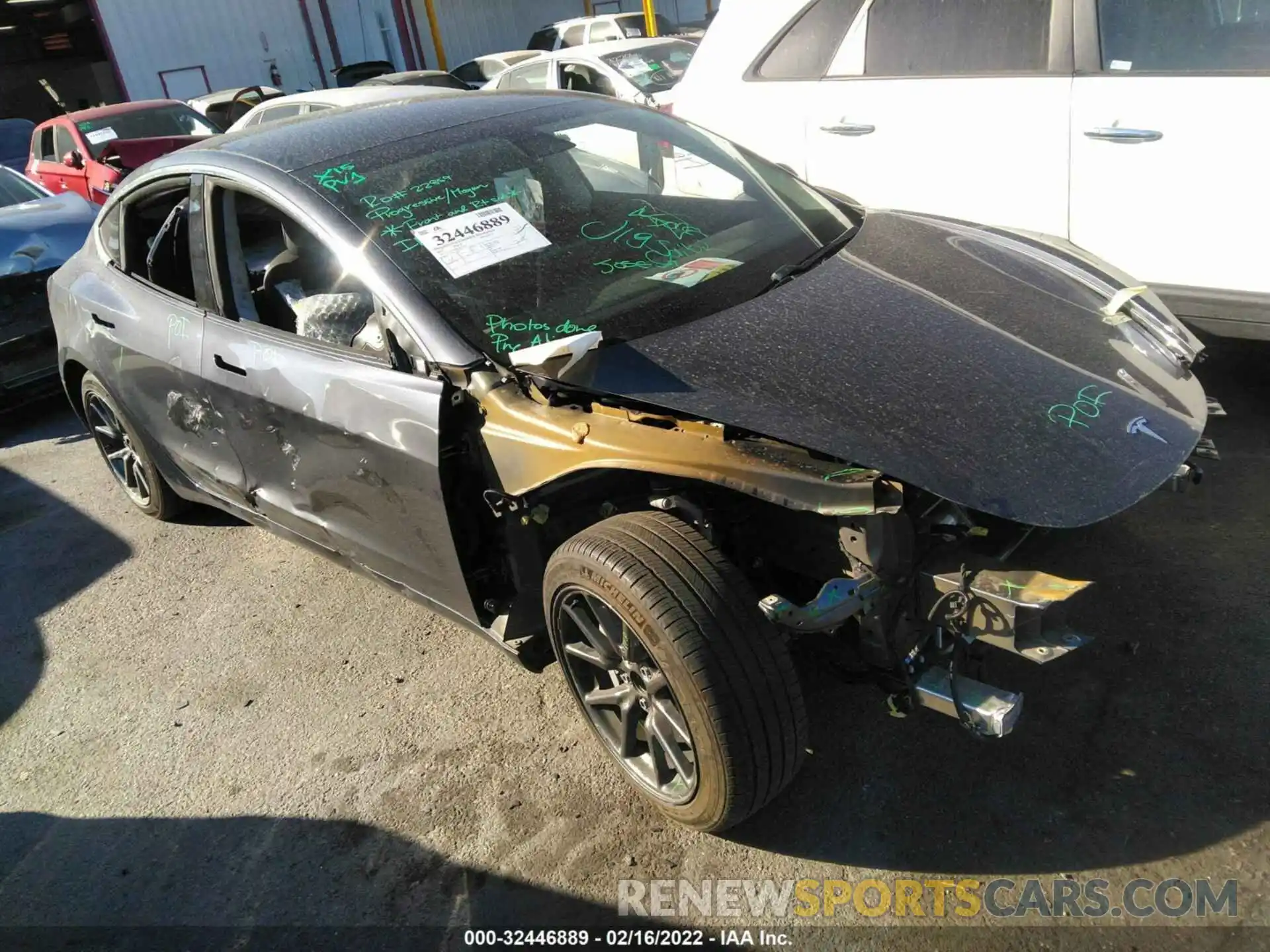 1 Photograph of a damaged car 5YJ3E1EA0KF307534 TESLA MODEL 3 2019