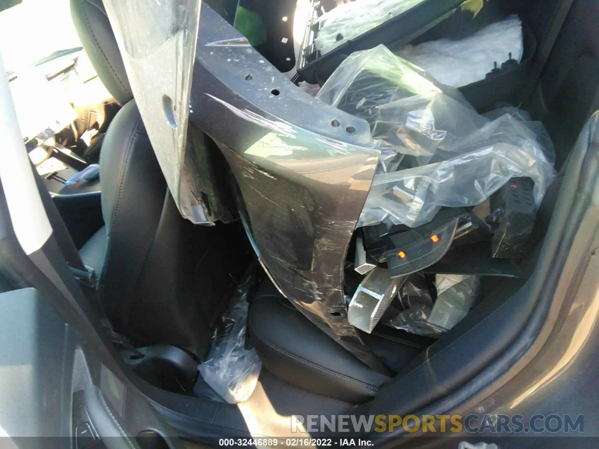 8 Photograph of a damaged car 5YJ3E1EA0KF307534 TESLA MODEL 3 2019