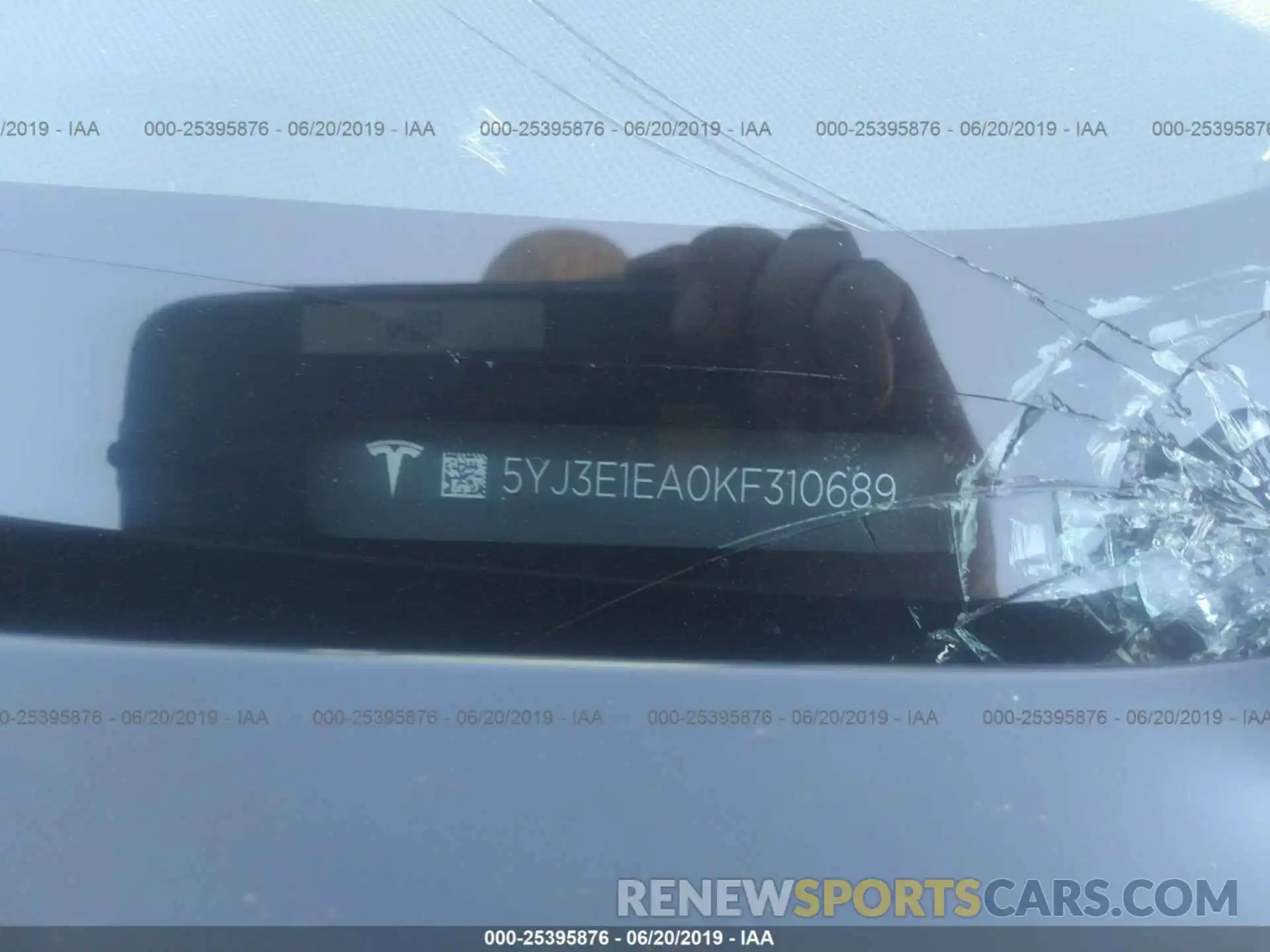 9 Photograph of a damaged car 5YJ3E1EA0KF310689 TESLA MODEL 3 2019