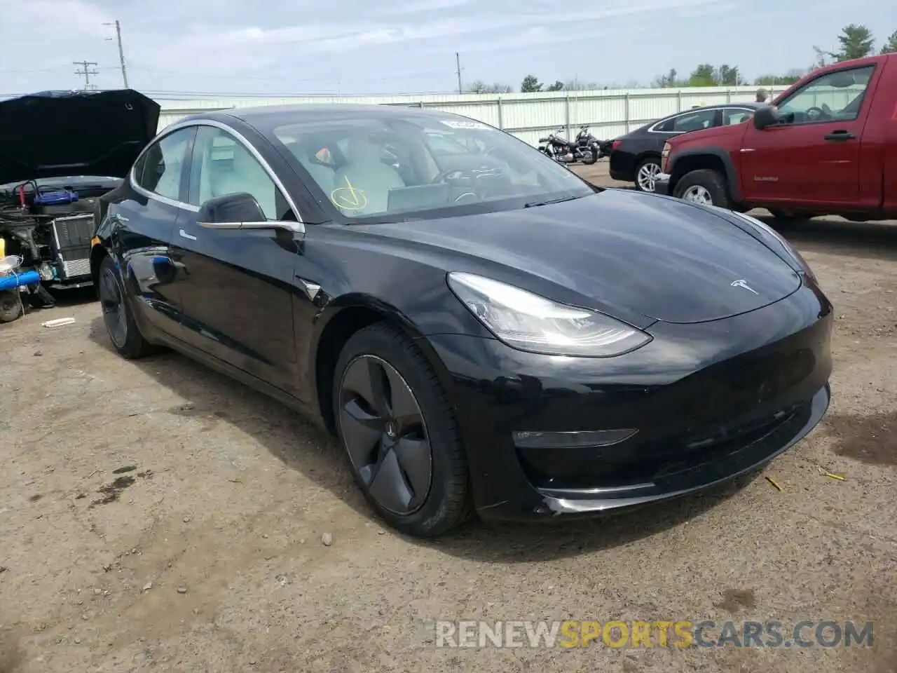 1 Photograph of a damaged car 5YJ3E1EA0KF312118 TESLA MODEL 3 2019