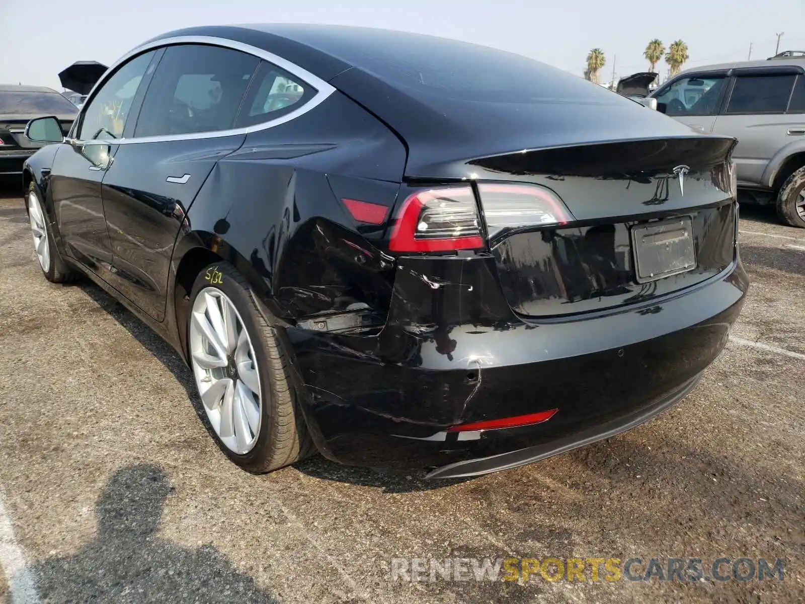 3 Photograph of a damaged car 5YJ3E1EA0KF315097 TESLA MODEL 3 2019