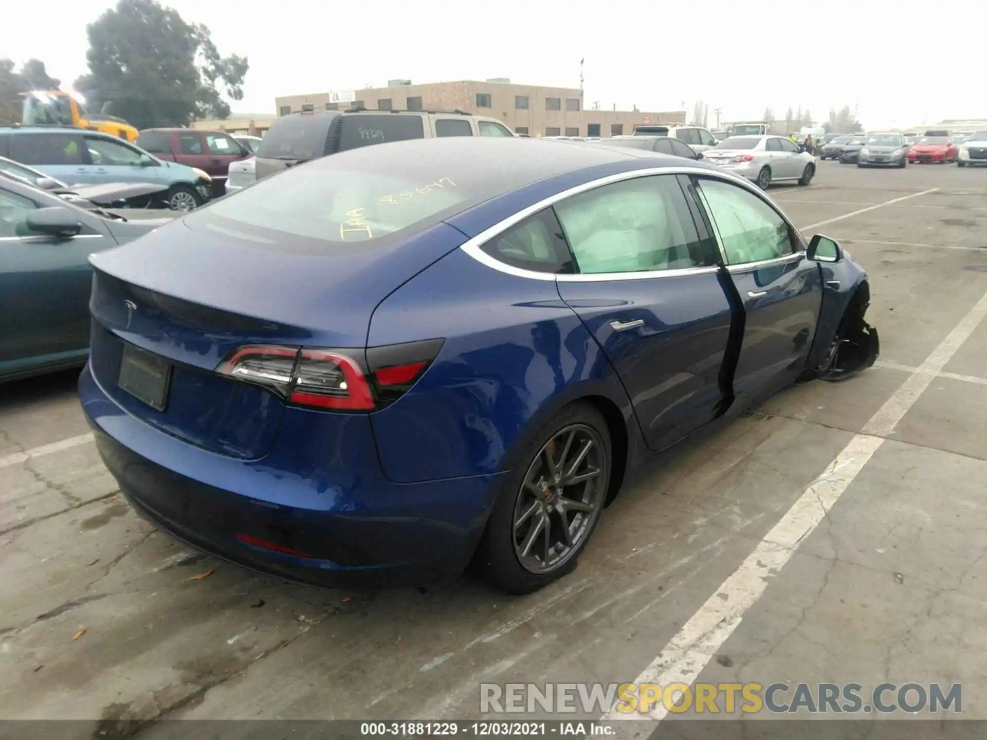 4 Photograph of a damaged car 5YJ3E1EA0KF323684 TESLA MODEL 3 2019