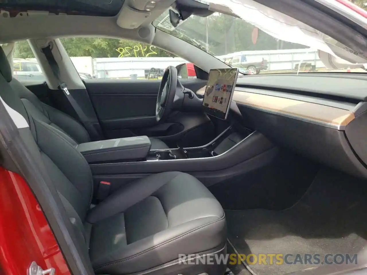 5 Photograph of a damaged car 5YJ3E1EA0KF331896 TESLA MODEL 3 2019