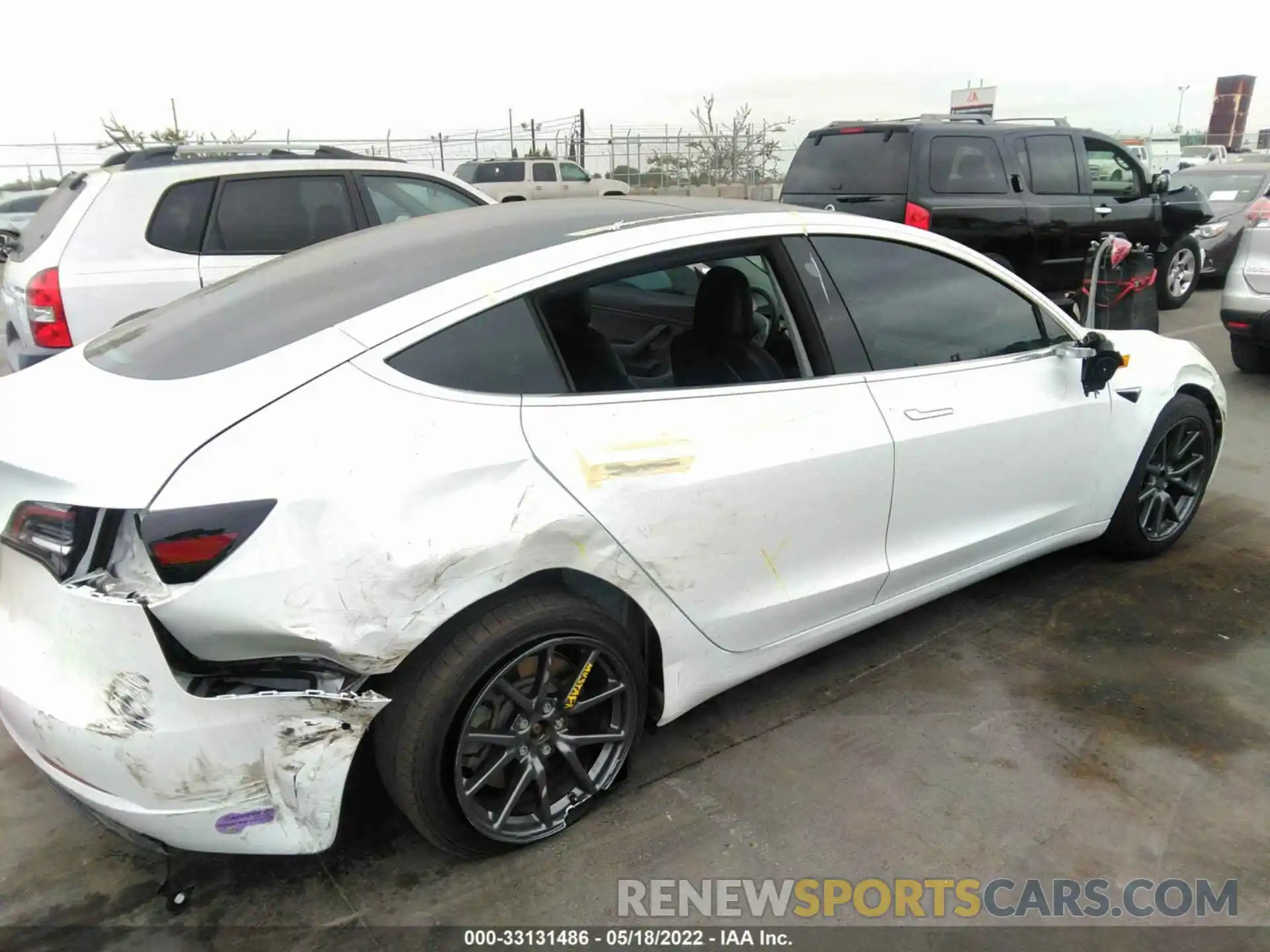 6 Фотография поврежденного автомобиля 5YJ3E1EA0KF337469 TESLA MODEL 3 2019