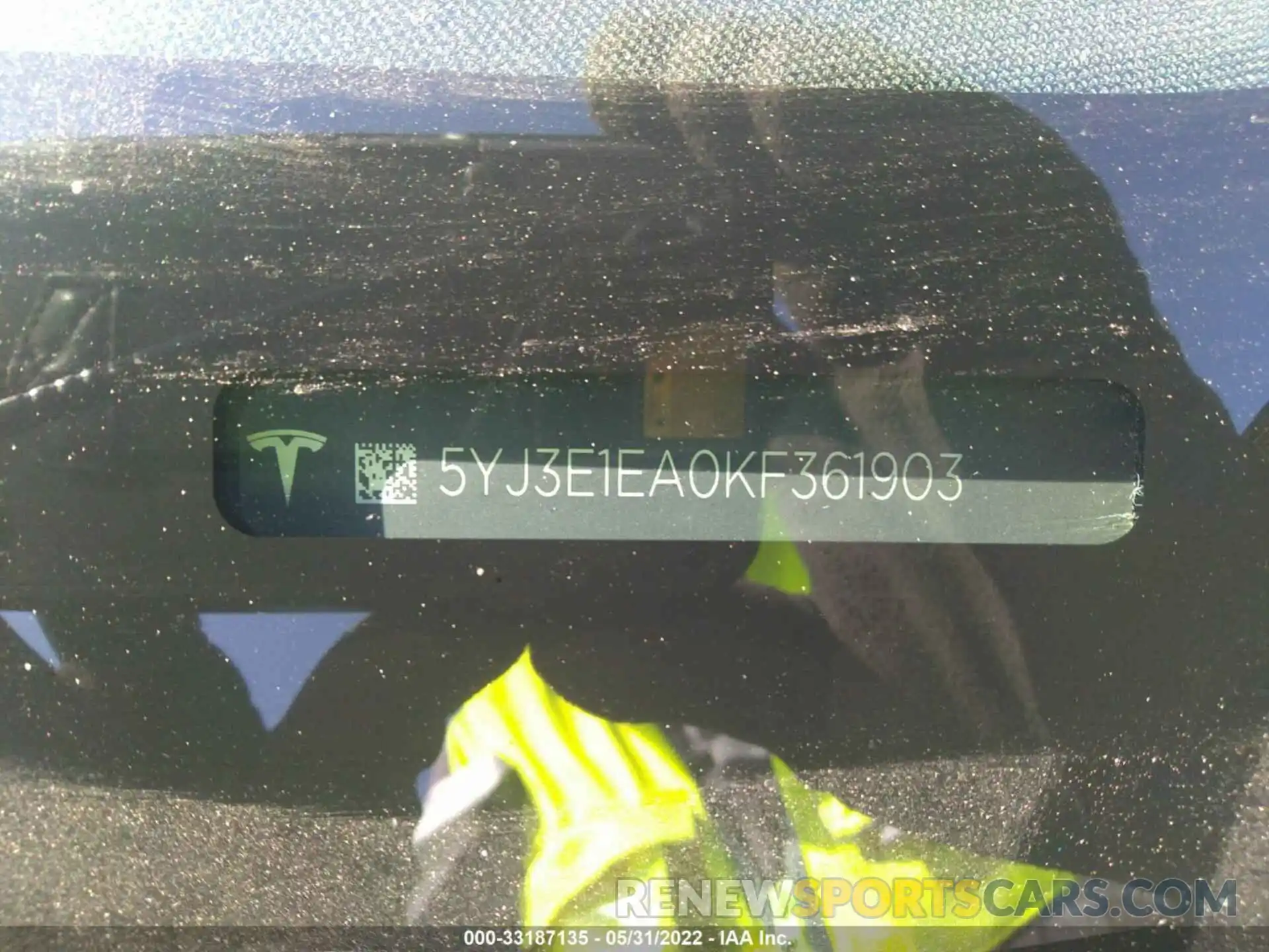 9 Photograph of a damaged car 5YJ3E1EA0KF361903 TESLA MODEL 3 2019