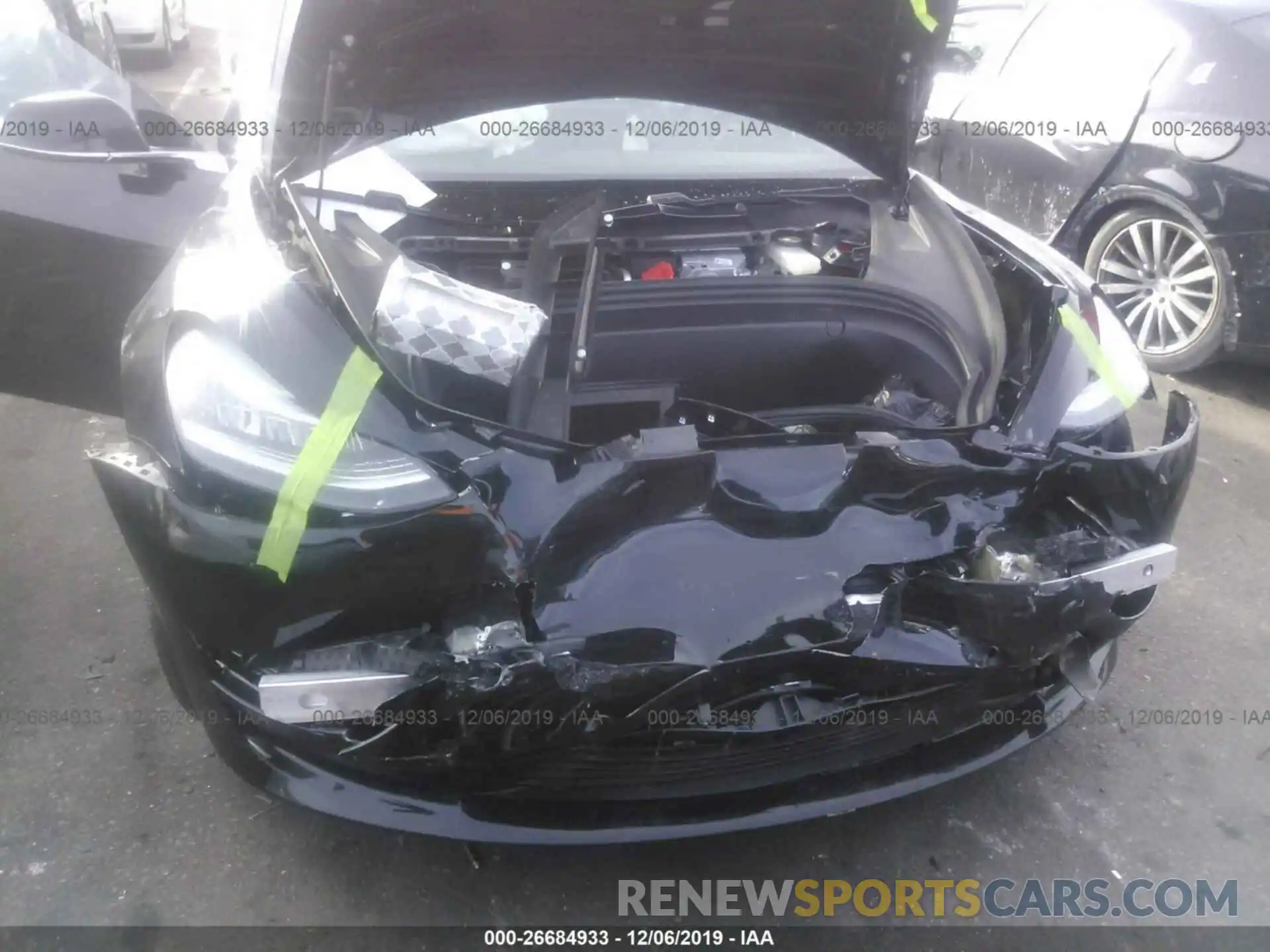 5 Photograph of a damaged car 5YJ3E1EA0KF395257 TESLA MODEL 3 2019