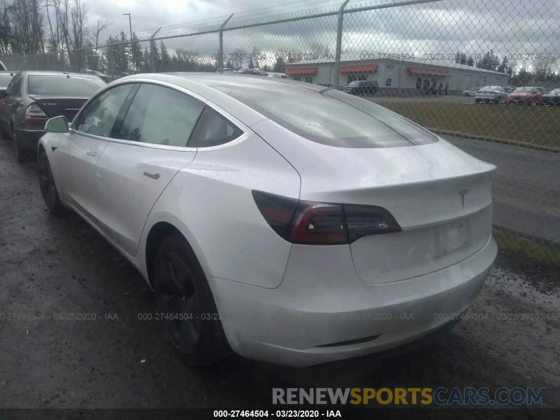 3 Photograph of a damaged car 5YJ3E1EA0KF397168 TESLA MODEL 3 2019