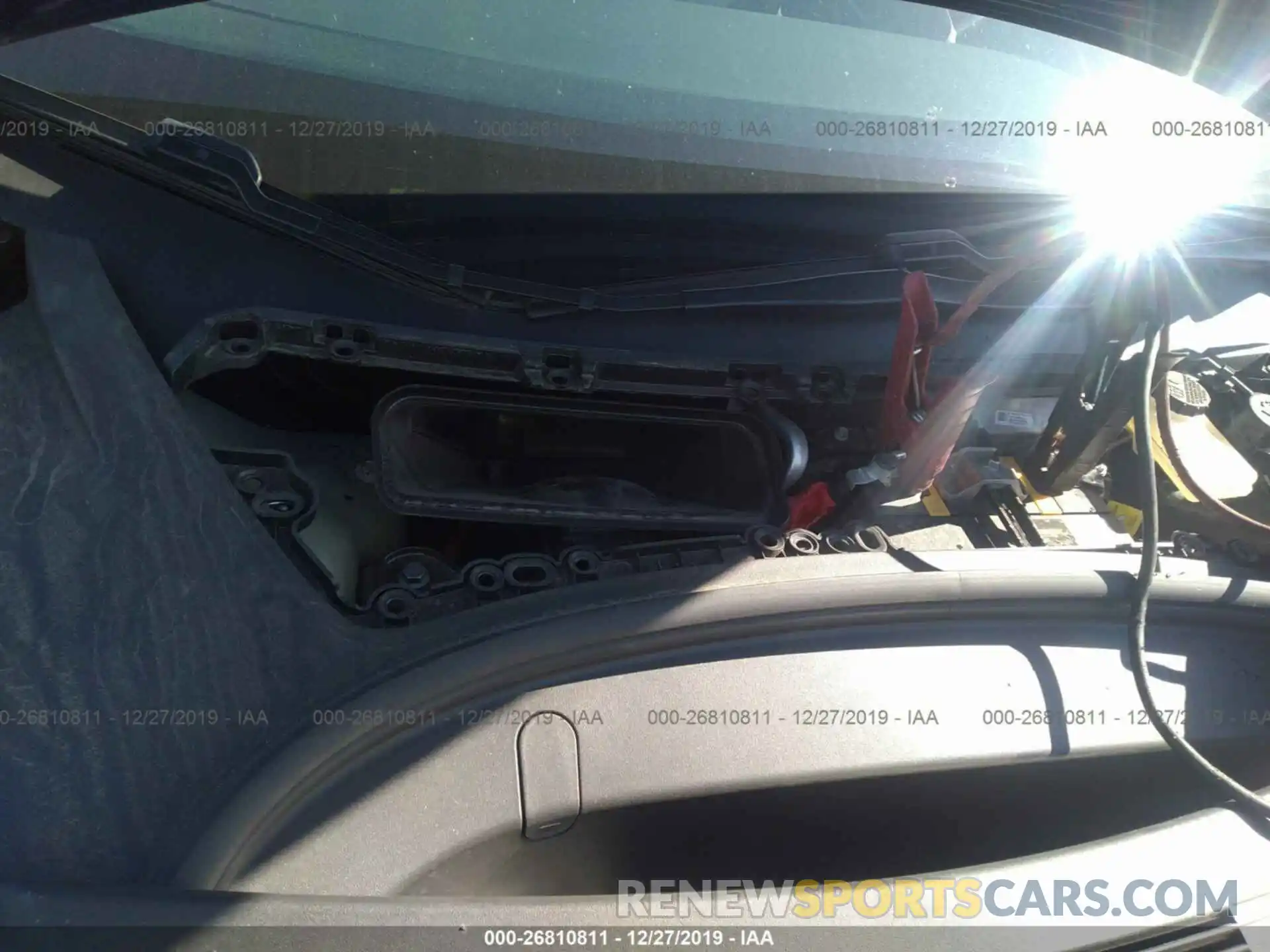 10 Photograph of a damaged car 5YJ3E1EA0KF400991 TESLA MODEL 3 2019