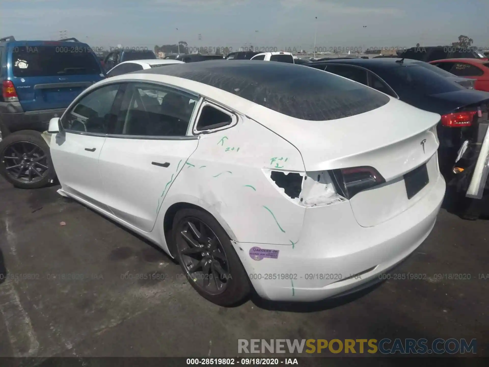 3 Photograph of a damaged car 5YJ3E1EA0KF401610 TESLA MODEL 3 2019