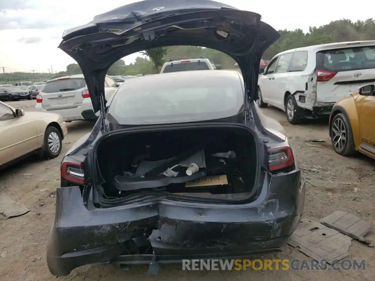 9 Photograph of a damaged car 5YJ3E1EA0KF402031 TESLA MODEL 3 2019