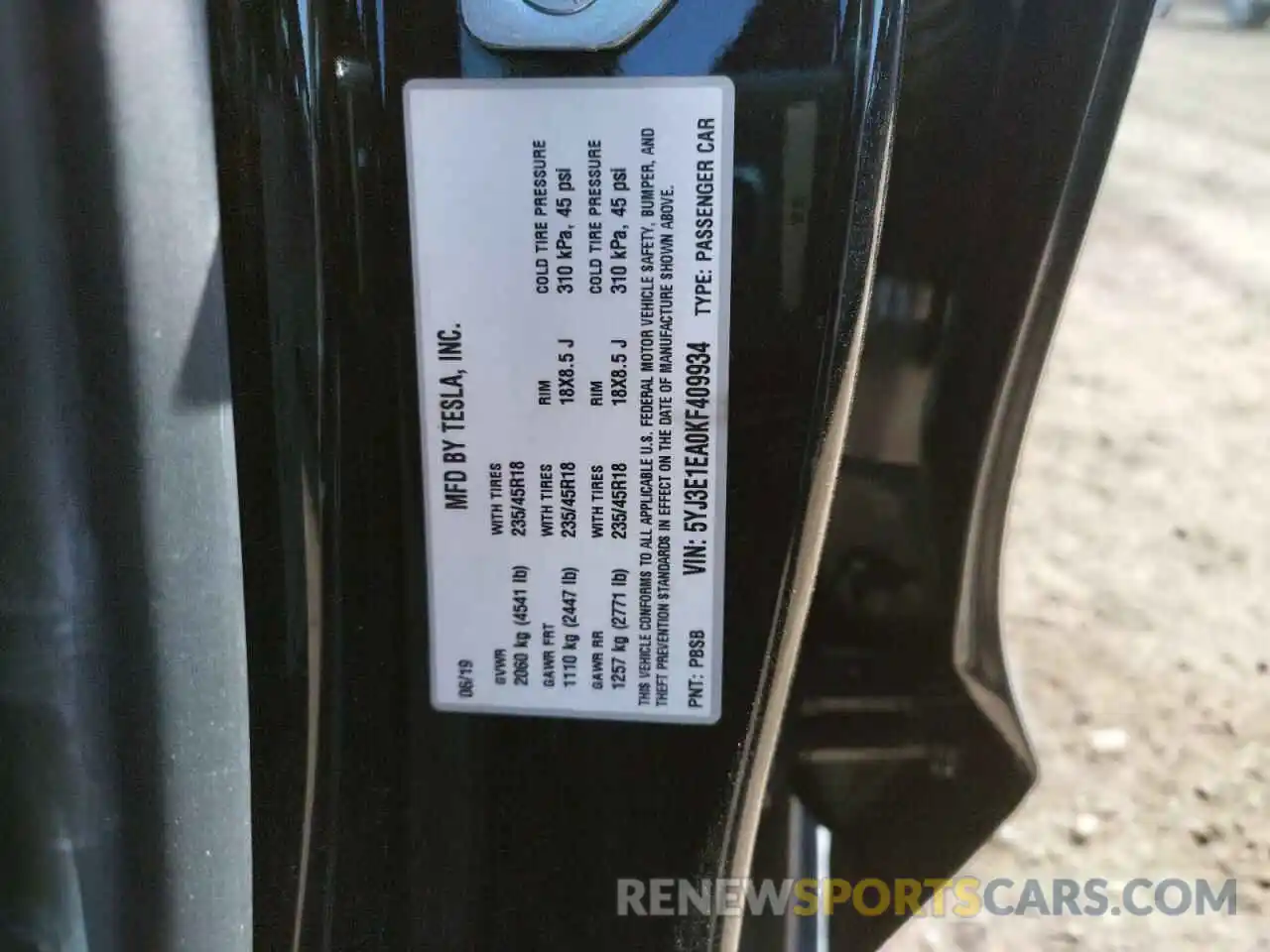 10 Photograph of a damaged car 5YJ3E1EA0KF409934 TESLA MODEL 3 2019