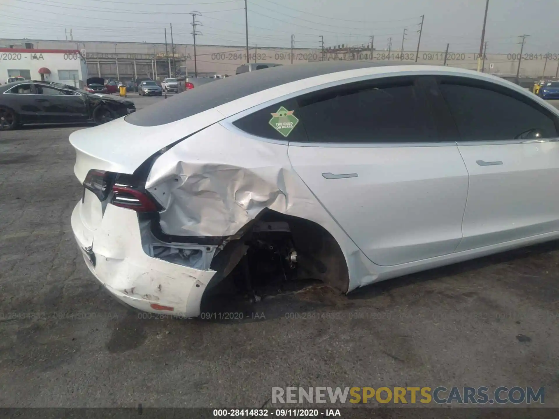 6 Photograph of a damaged car 5YJ3E1EA0KF412932 TESLA MODEL 3 2019