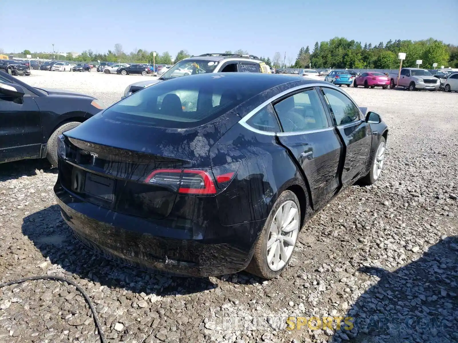 4 Фотография поврежденного автомобиля 5YJ3E1EA0KF414549 TESLA MODEL 3 2019