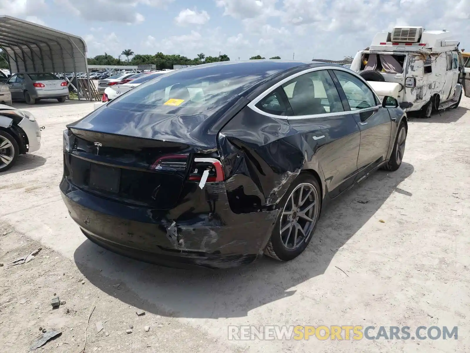 4 Photograph of a damaged car 5YJ3E1EA0KF415801 TESLA MODEL 3 2019