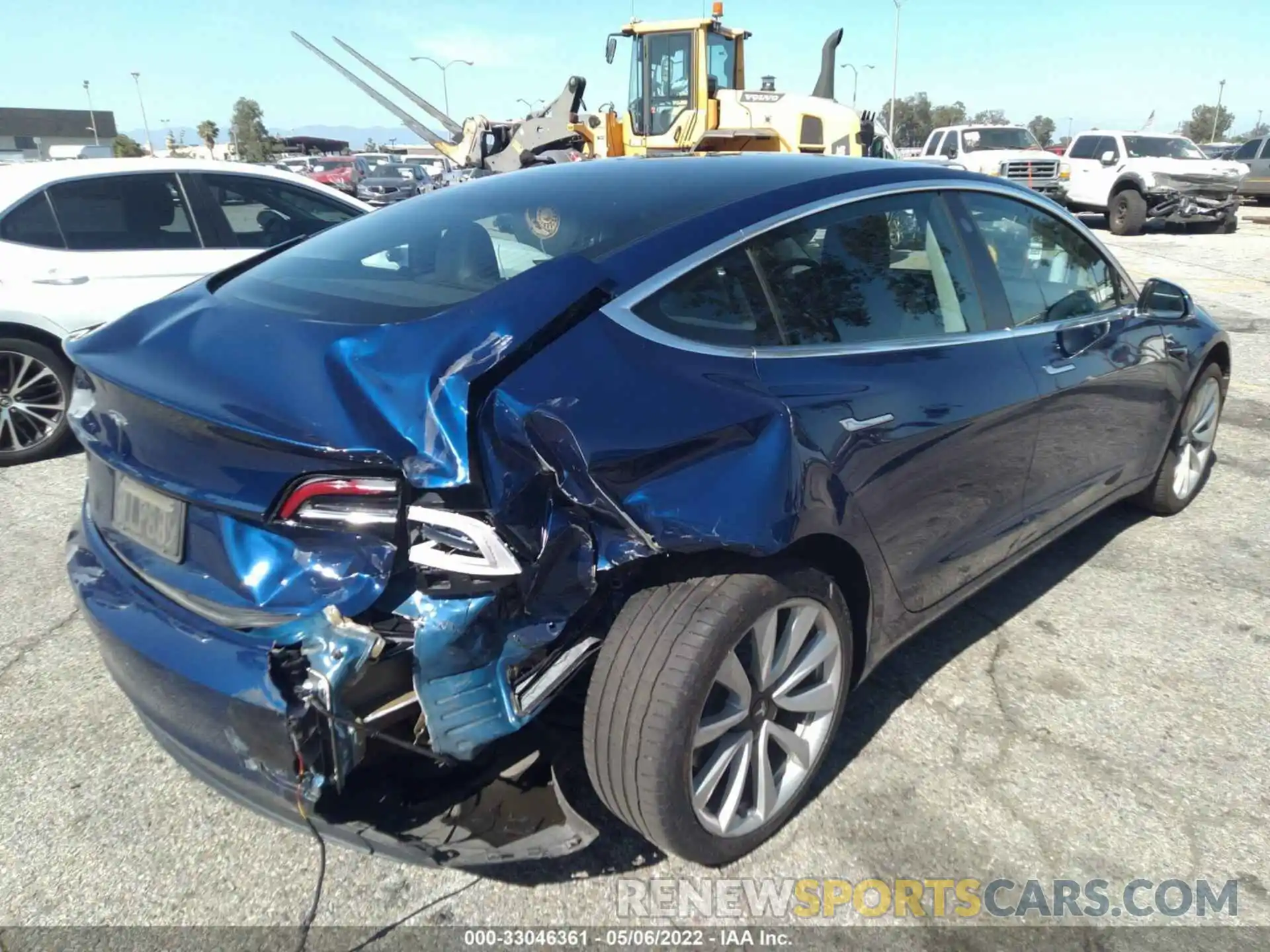 4 Photograph of a damaged car 5YJ3E1EA0KF417354 TESLA MODEL 3 2019