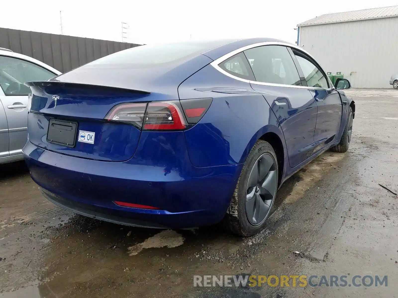 4 Photograph of a damaged car 5YJ3E1EA0KF422781 TESLA MODEL 3 2019