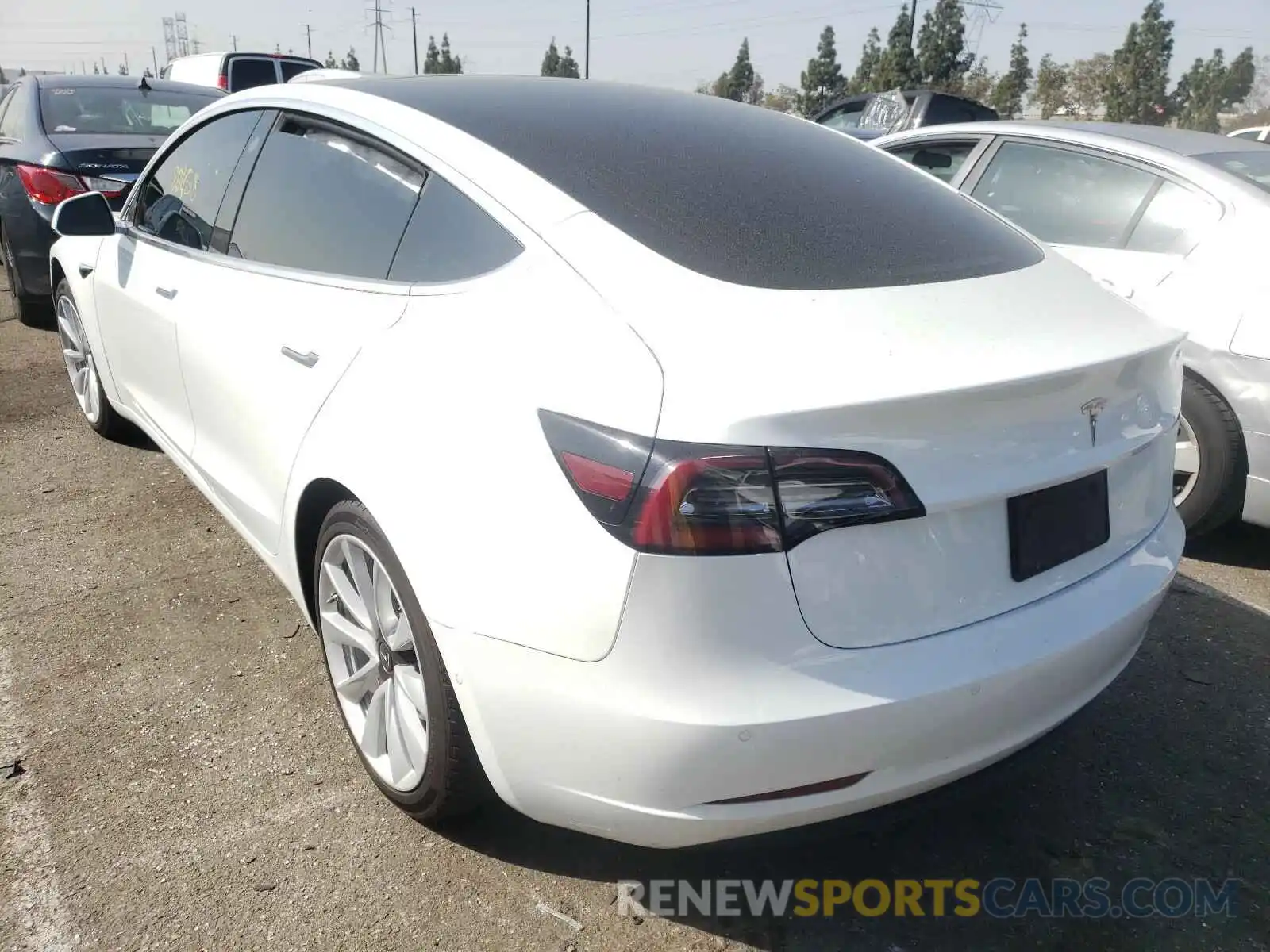 3 Photograph of a damaged car 5YJ3E1EA0KF428256 TESLA MODEL 3 2019