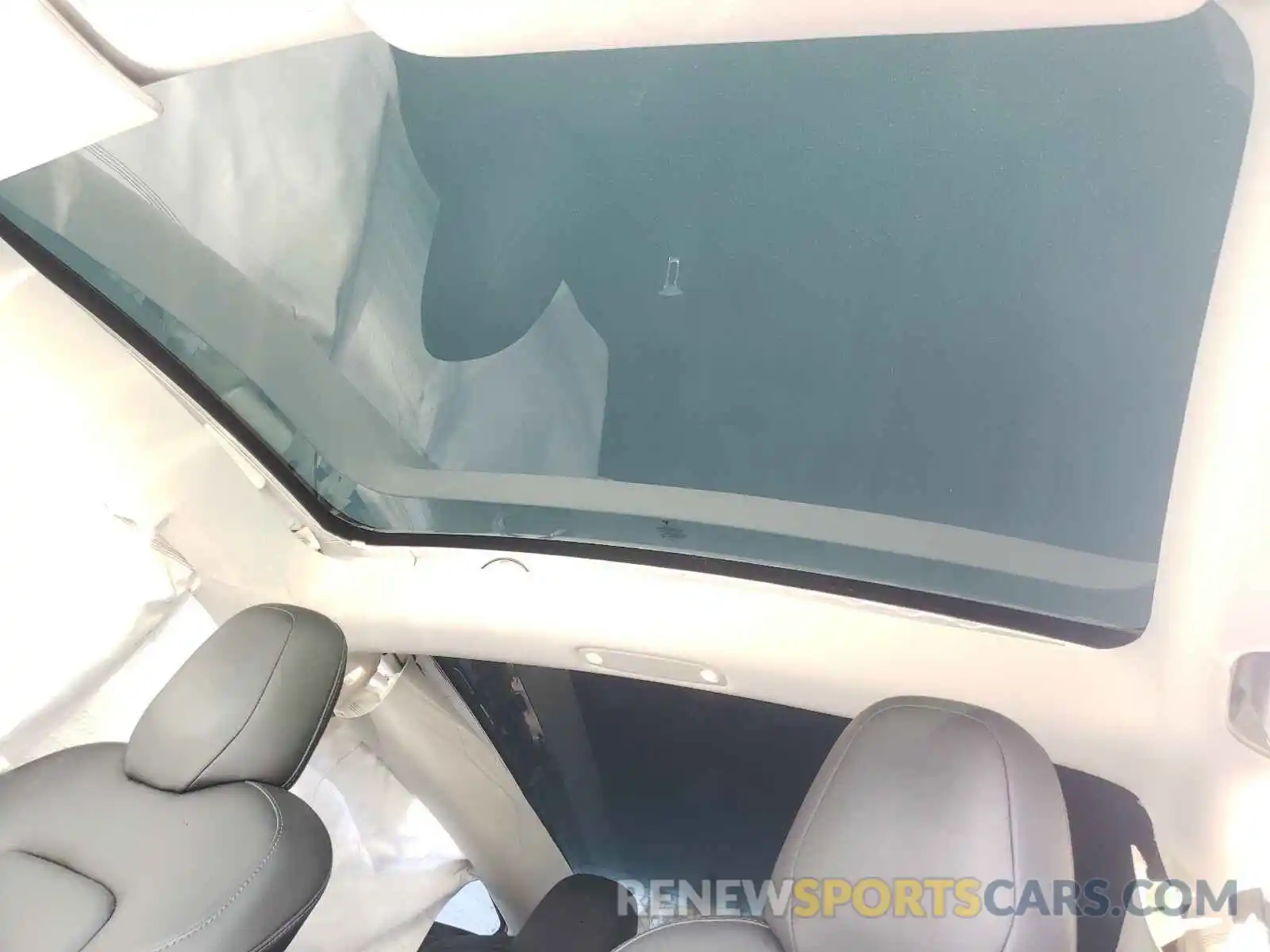 9 Photograph of a damaged car 5YJ3E1EA0KF428256 TESLA MODEL 3 2019