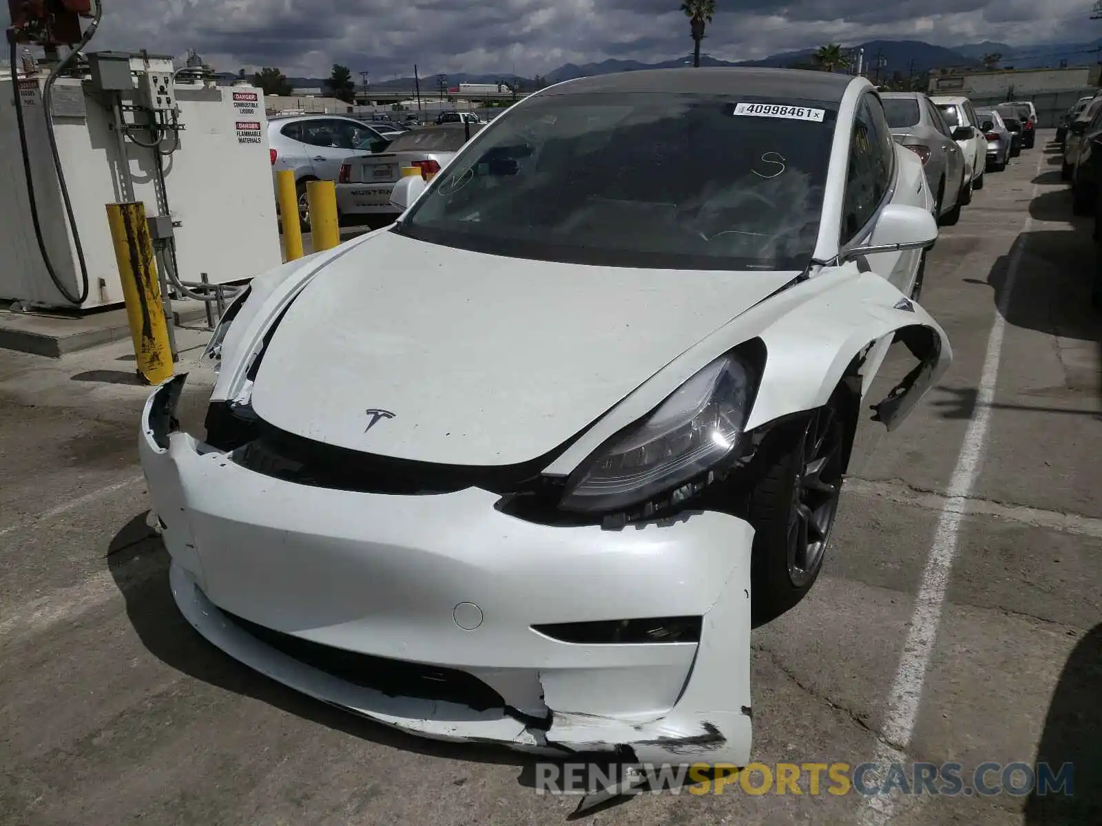 9 Photograph of a damaged car 5YJ3E1EA0KF430699 TESLA MODEL 3 2019