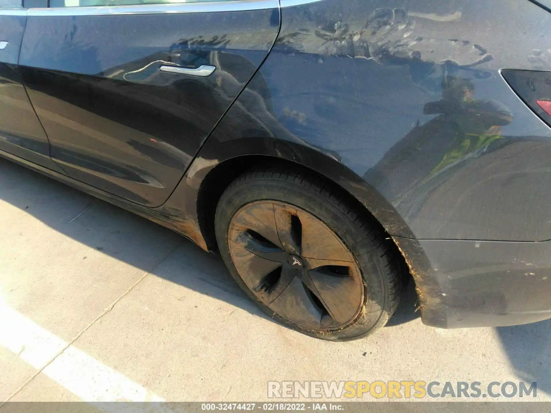 6 Photograph of a damaged car 5YJ3E1EA0KF431576 TESLA MODEL 3 2019