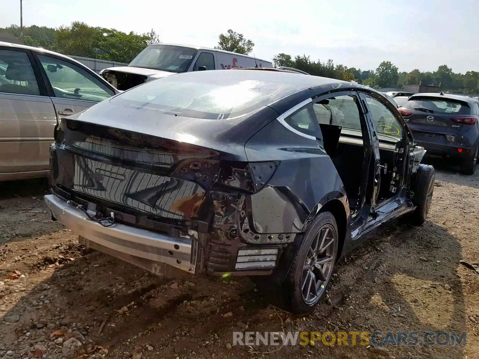 4 Photograph of a damaged car 5YJ3E1EA0KF434803 TESLA MODEL 3 2019