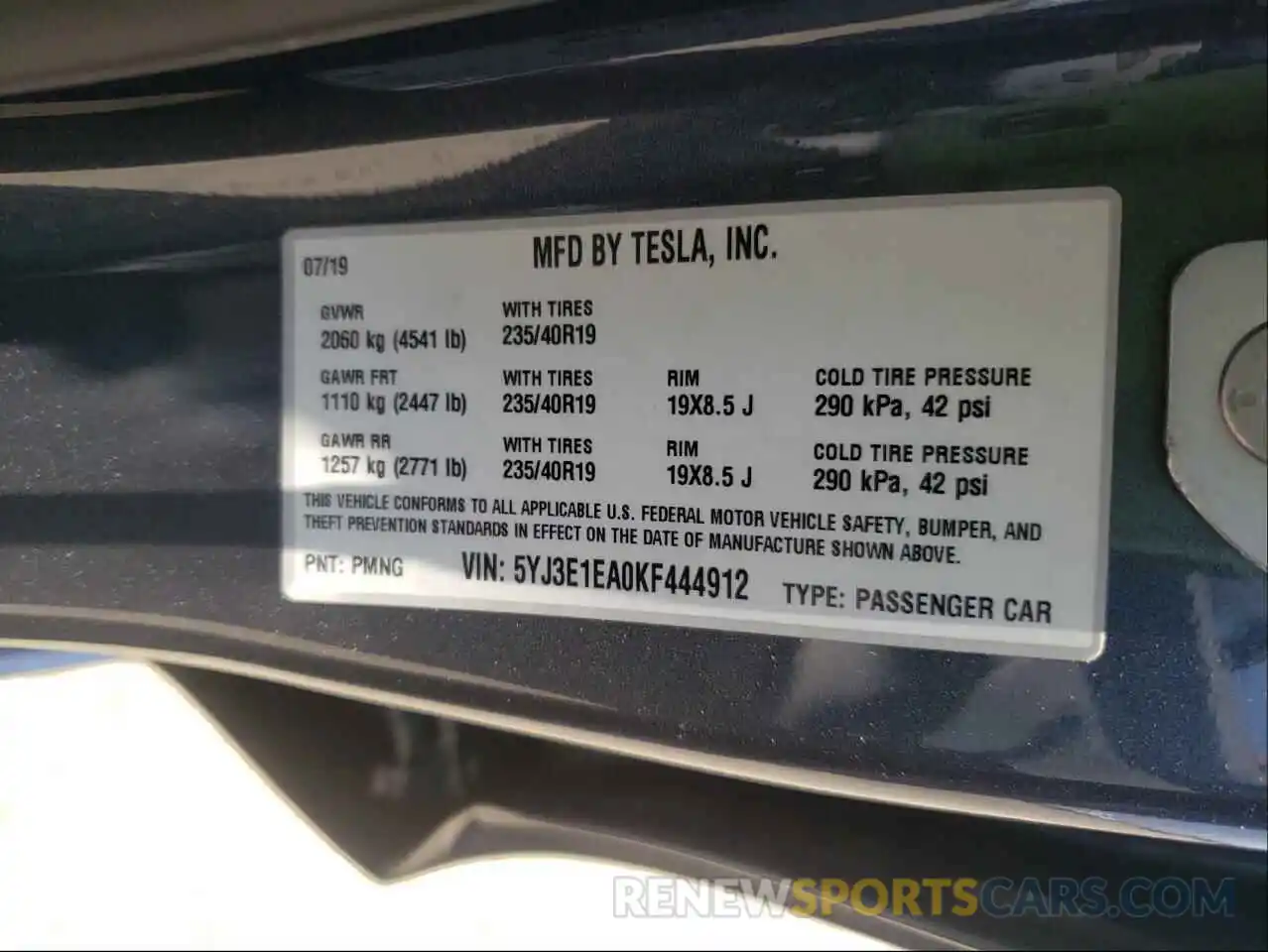 10 Photograph of a damaged car 5YJ3E1EA0KF444912 TESLA MODEL 3 2019