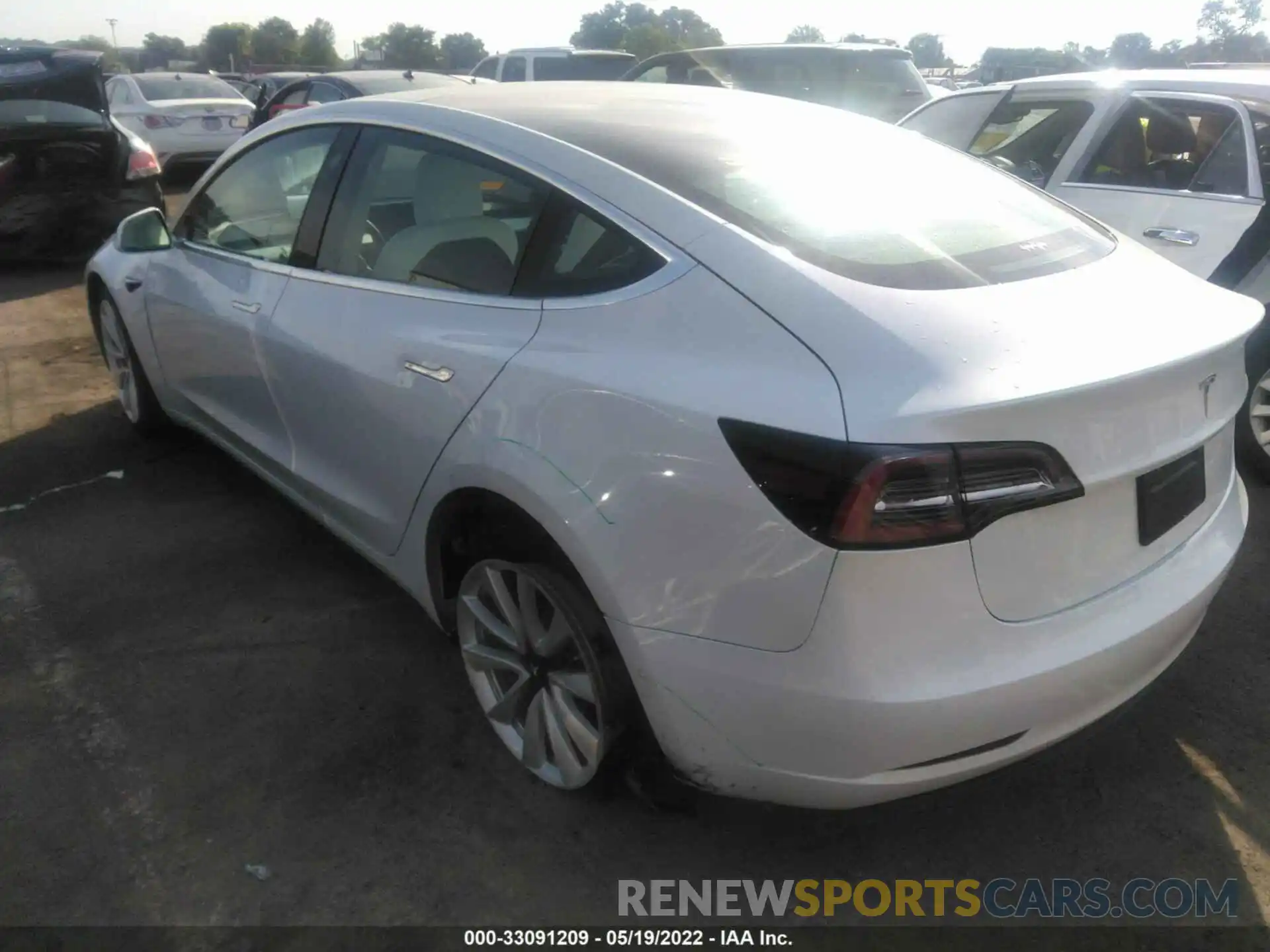 3 Photograph of a damaged car 5YJ3E1EA0KF447809 TESLA MODEL 3 2019